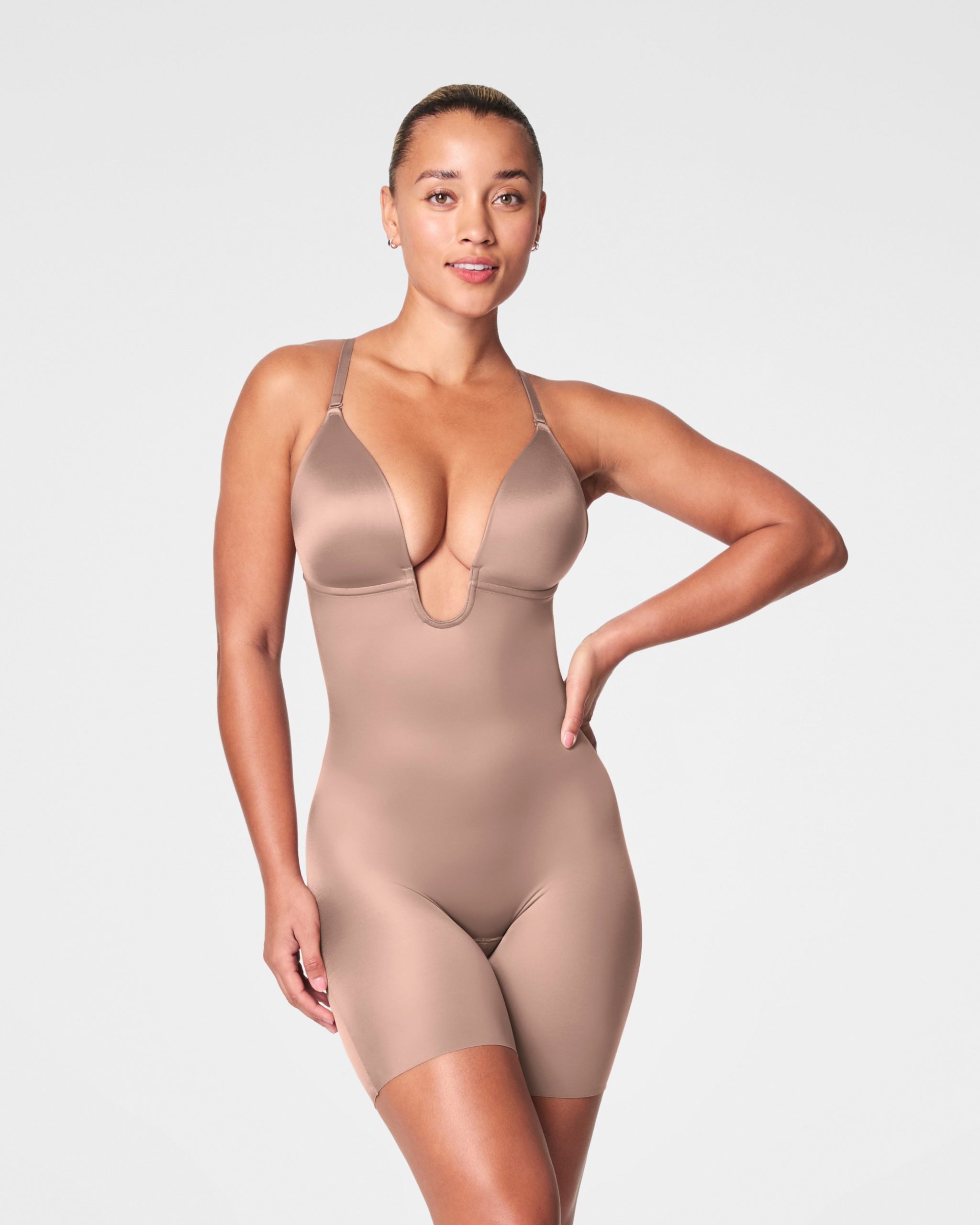SPANXshape? Suit Your Fancy Plunge Low-Back Mid-Thigh Bodysuit - Image 3