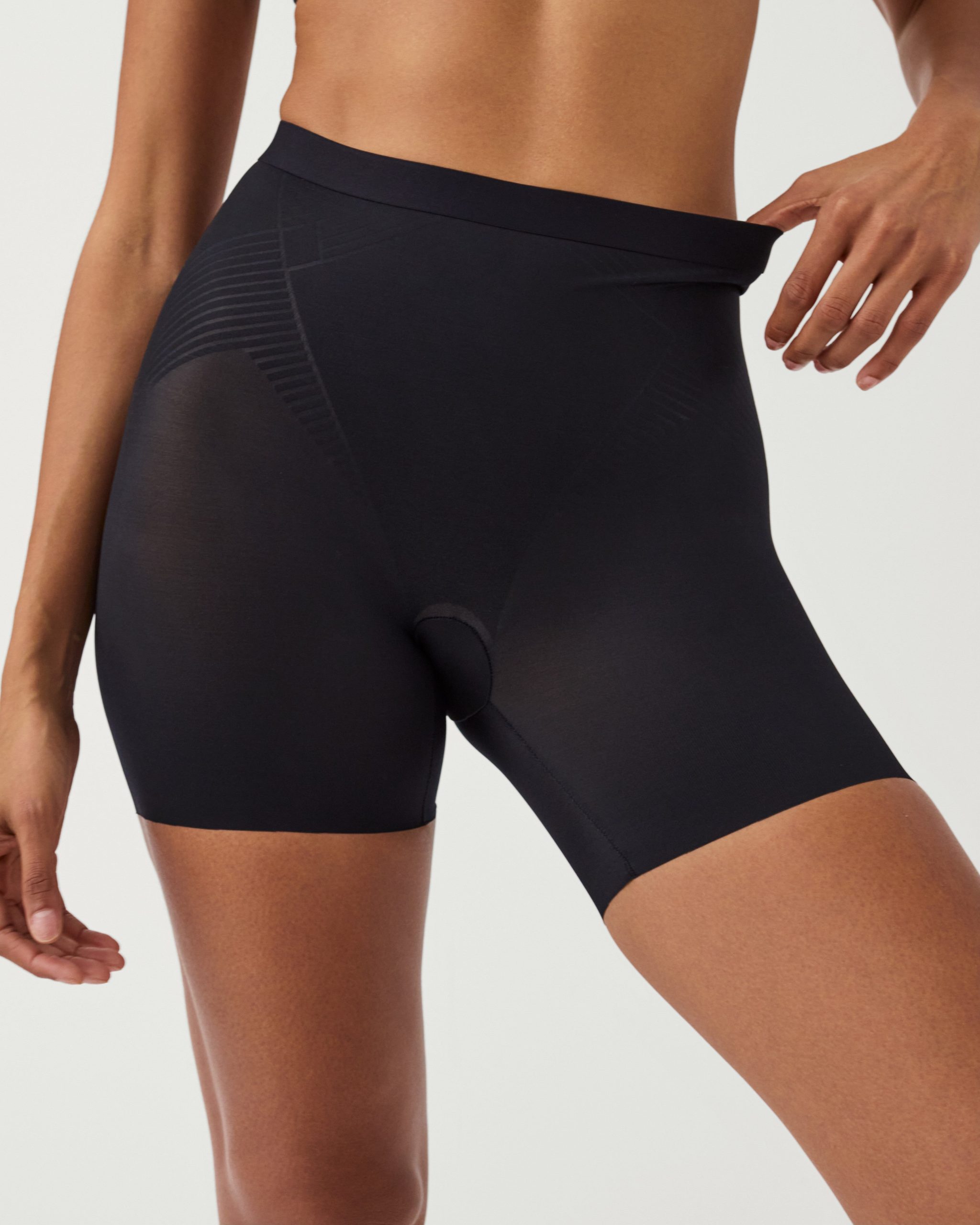 SPANXshape? Invisible Girlshort | Very Black - Image 2