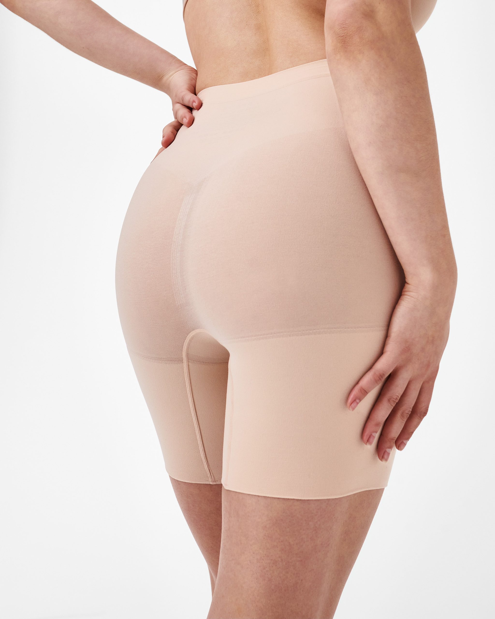 SPANXsculpt? Seamless Power Mid-Thigh Short | Soft Nude - Image 4