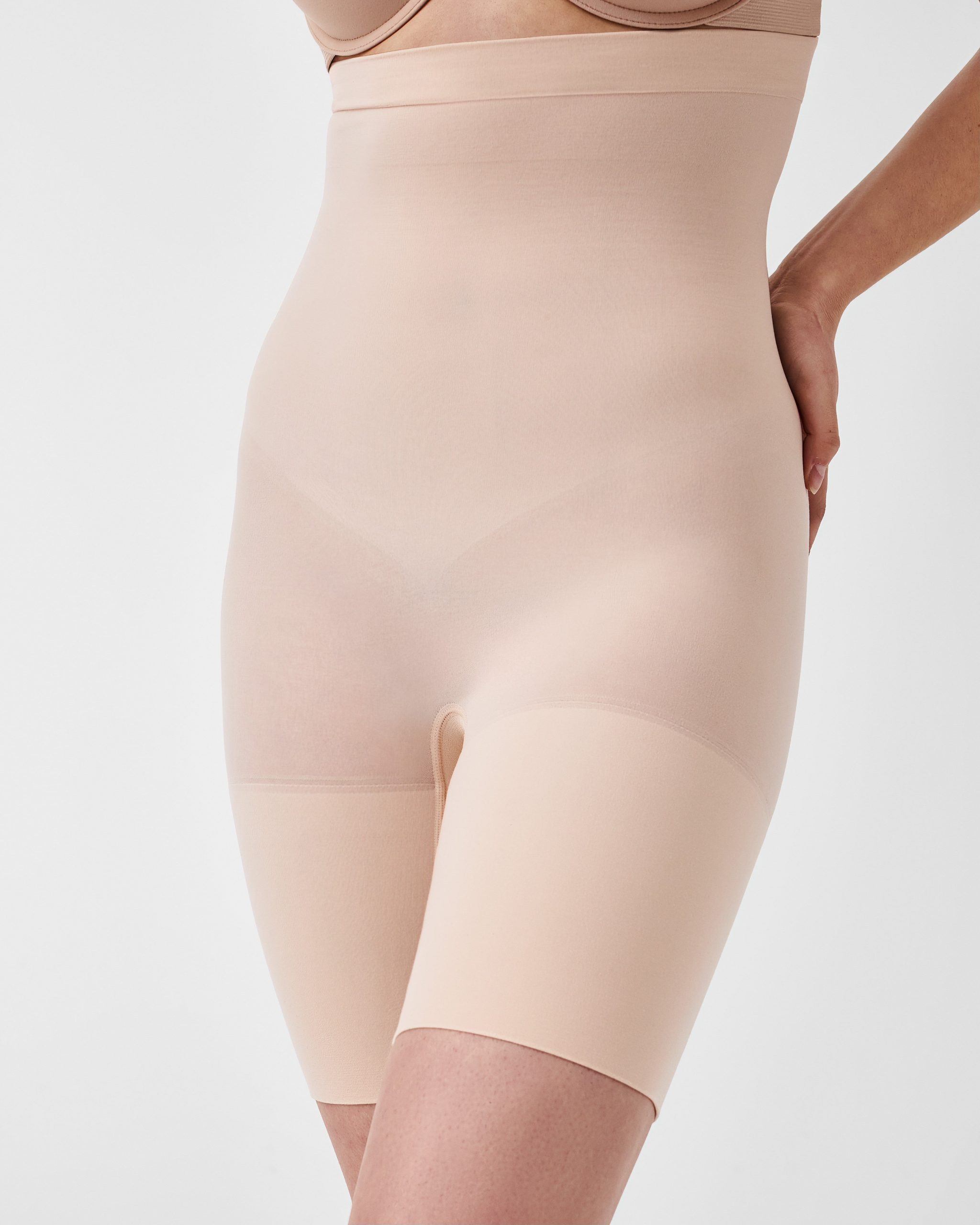 SPANXsculpt? Seamless Power High-Waisted Mid-Thigh Short | Soft Nude - Image 2