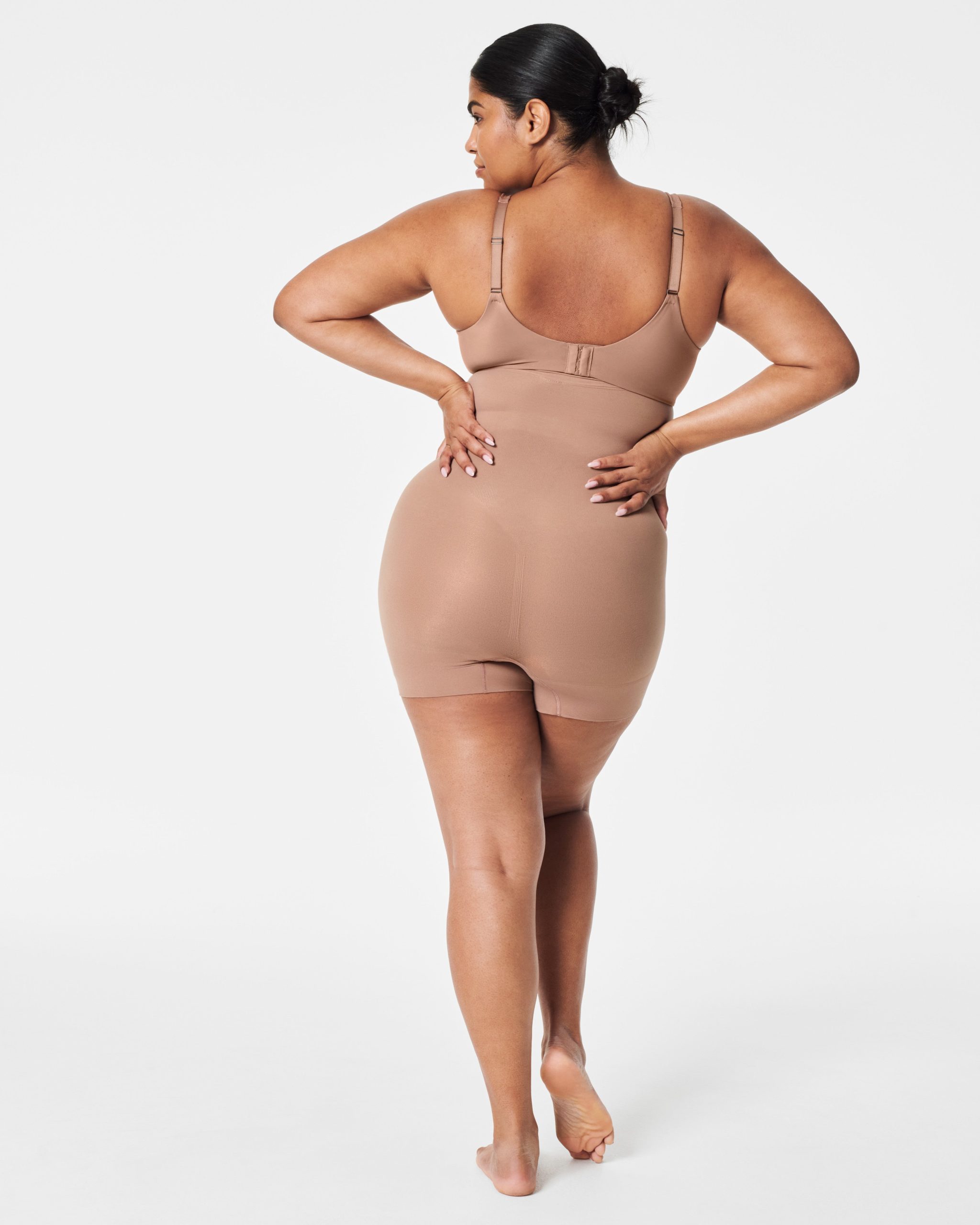 SPANXsculpt? Seamless Power High-Waisted Shorty | Cafe Au Lait - Image 5