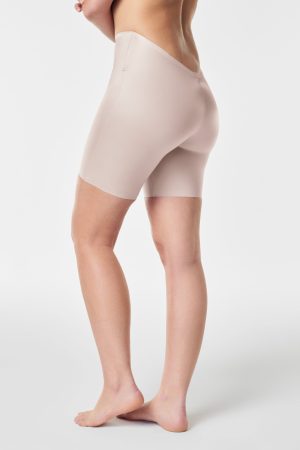 SPANXshape? Suit Your Fancy Low-Back Mid-Thigh Short