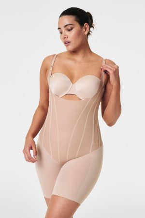 SPANXsupersculpt? TotalContour Open-Bust Mid-Thigh Bodysuit