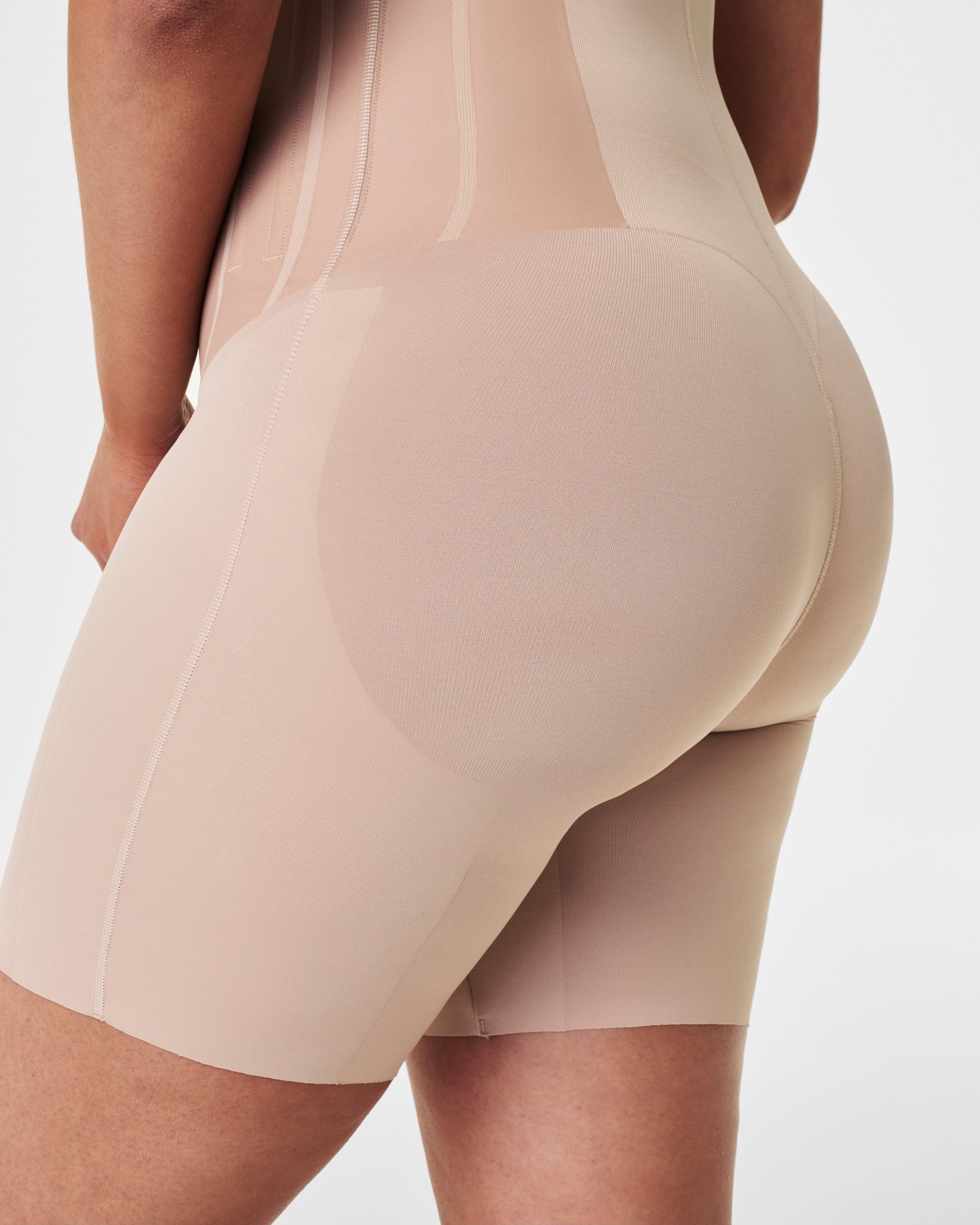 SPANXsupersculpt? TotalContour Open-Bust Mid-Thigh Bodysuit | Natural Bronze - Image 4