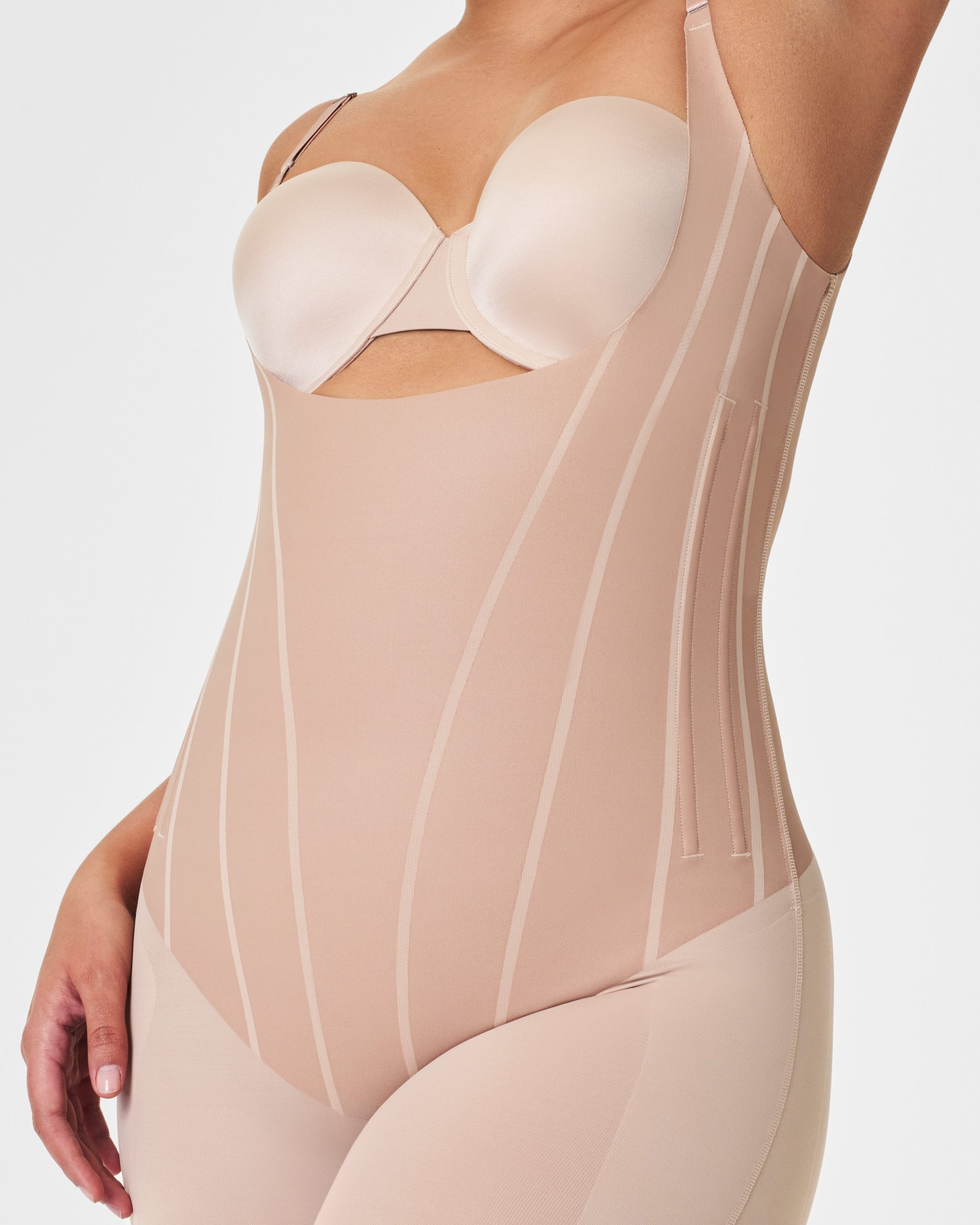 SPANXsupersculpt? TotalContour Open-Bust Mid-Thigh Bodysuit | Natural Bronze - Image 3