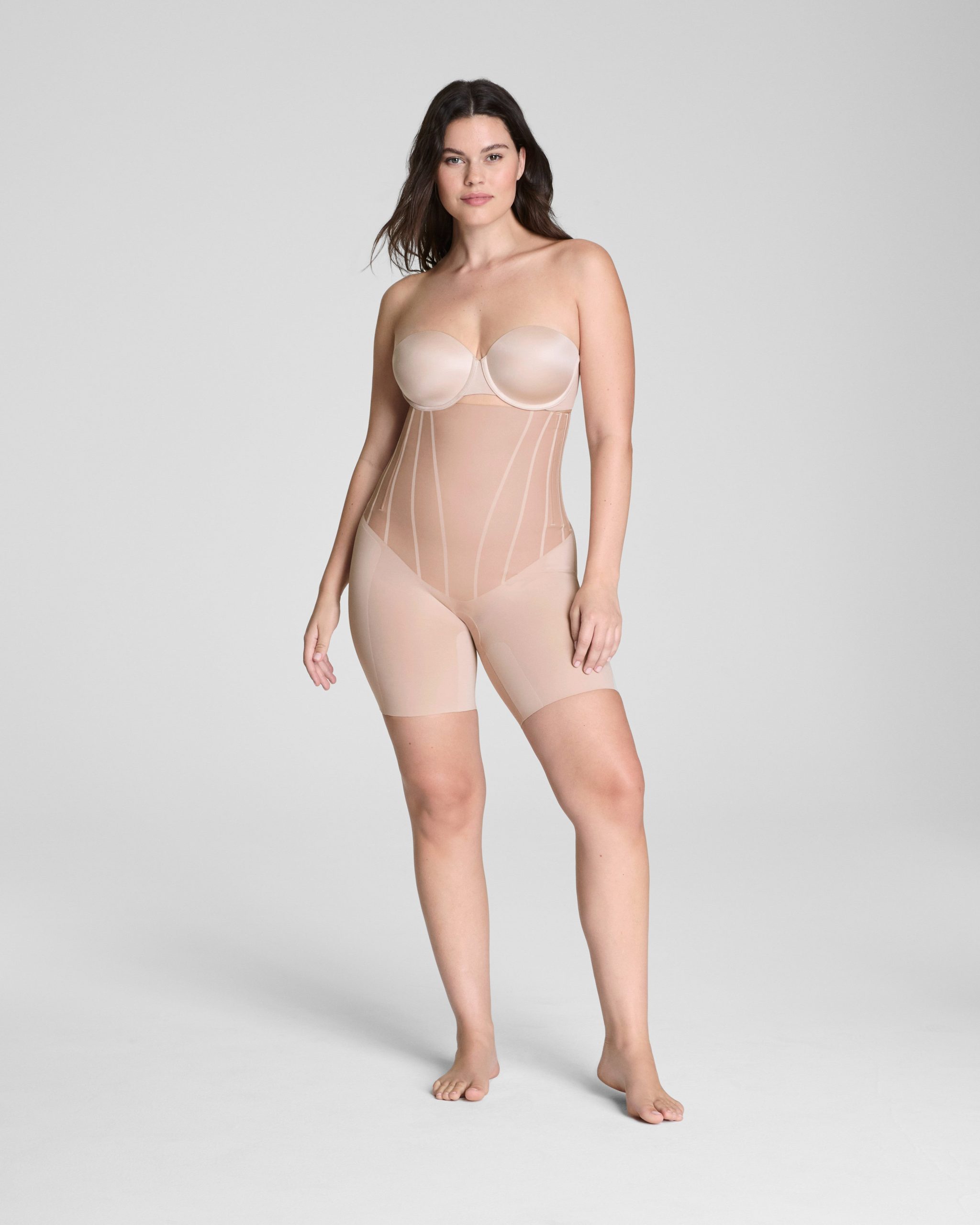 SPANXsupersculpt? TotalContour High-Waisted Mid-Thigh Short | Natural Bronze - Image 4