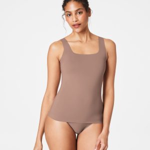SPANXsupersmooth?  Essential Tank | Cafe Au Lait
