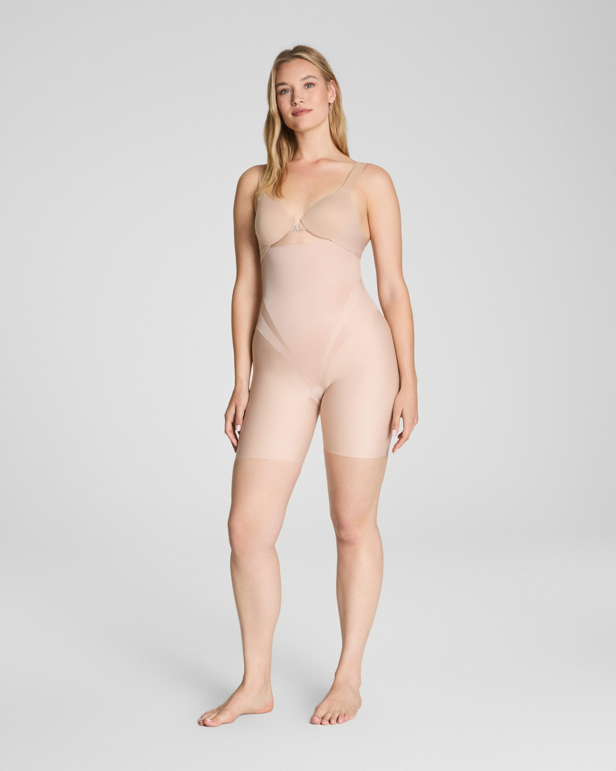 SPANXsupersculpt? Transform High-Waisted Mid-Thigh Short | Champagne Beige - Image 5