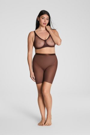 SPANXsupersmooth? SheerSense Mid-Thigh Short | Espresso