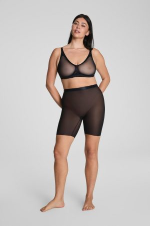 SPANXsupersmooth? SheerSense Mid-Thigh Short | Very Black