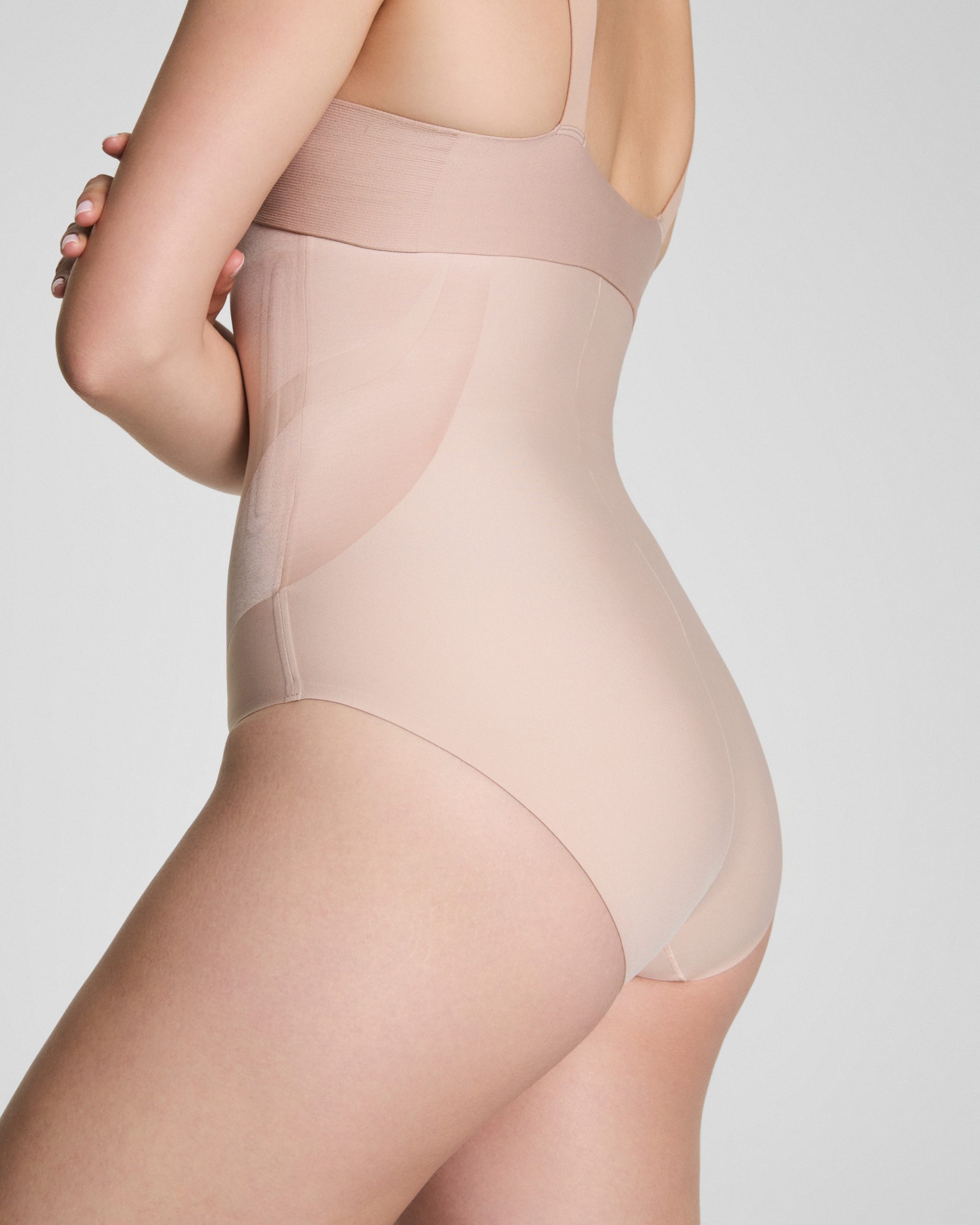 SPANXsupersculpt? Transform High-Waisted Brief | Champagne Beige - Image 4