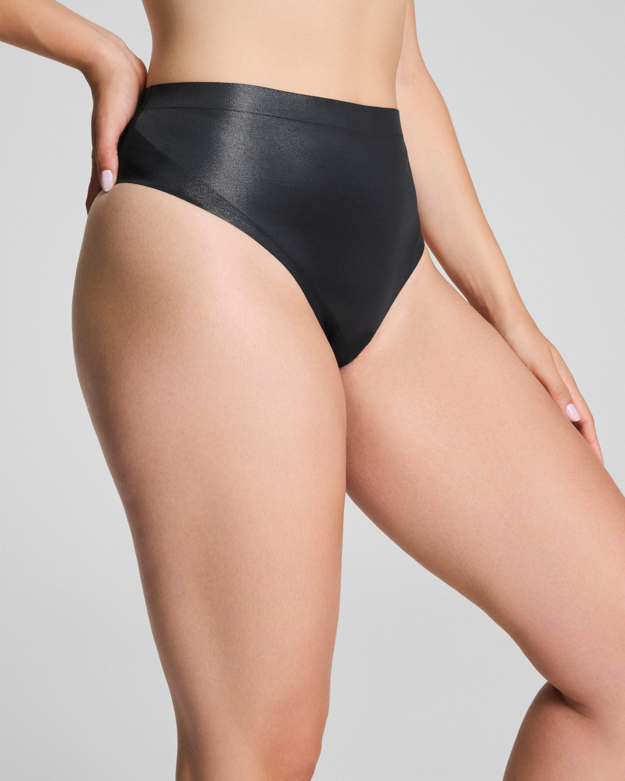SPANXshape? LuxeShine Thong - Image 4