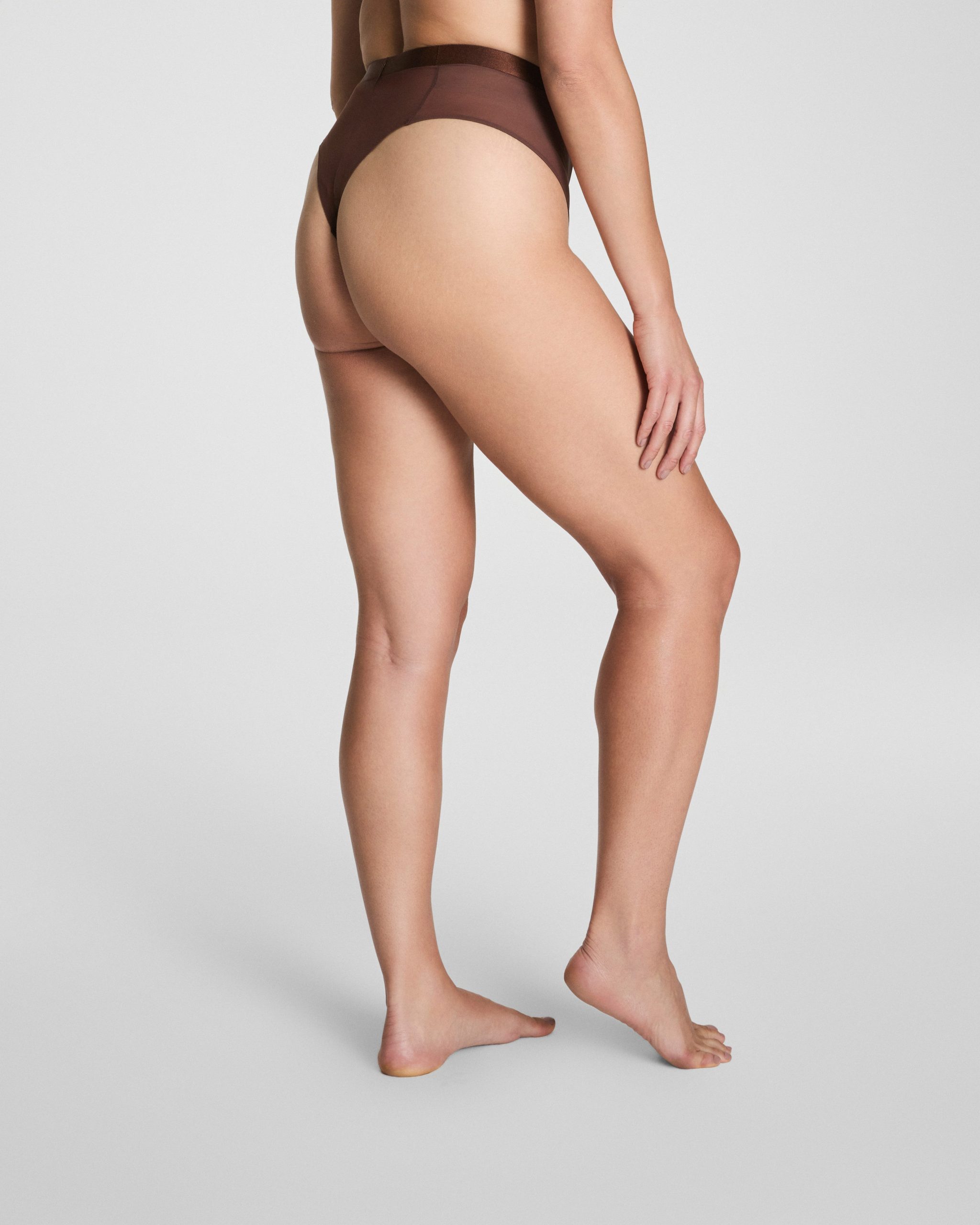 SPANXsupersmooth? SheerSense Thong | Espresso - Image 4