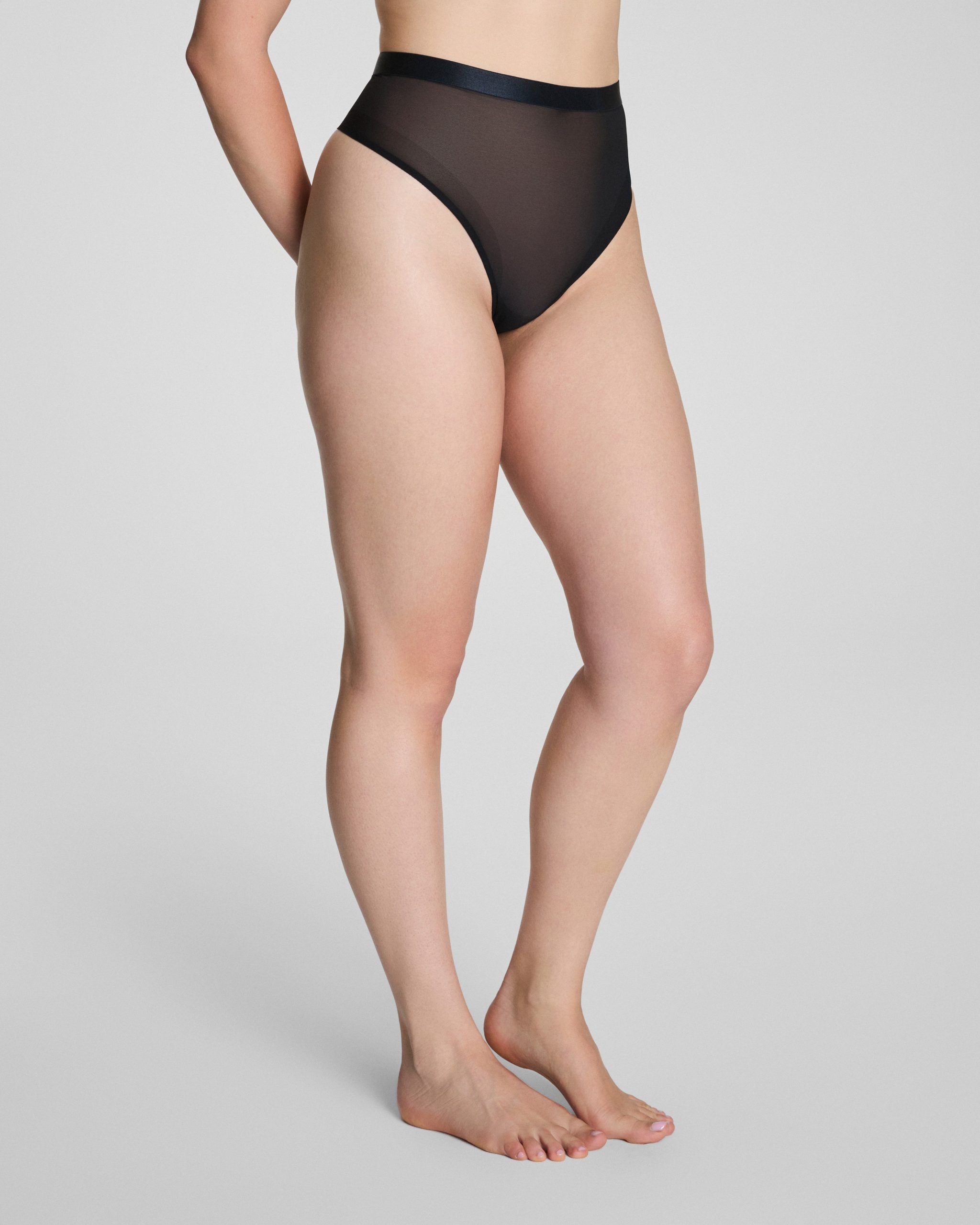 SPANXsupersmooth? SheerSense Thong | Very Black - Image 3