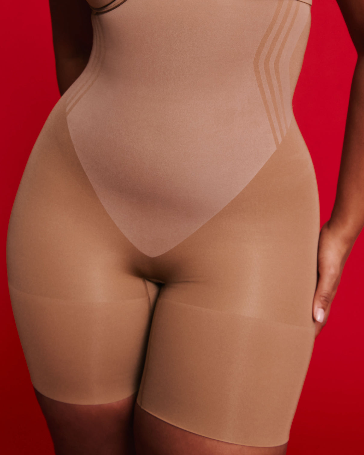 SPANXsculpt? GoFigure High-Waisted Mid-Thigh Short | Cinnamon - Image 2