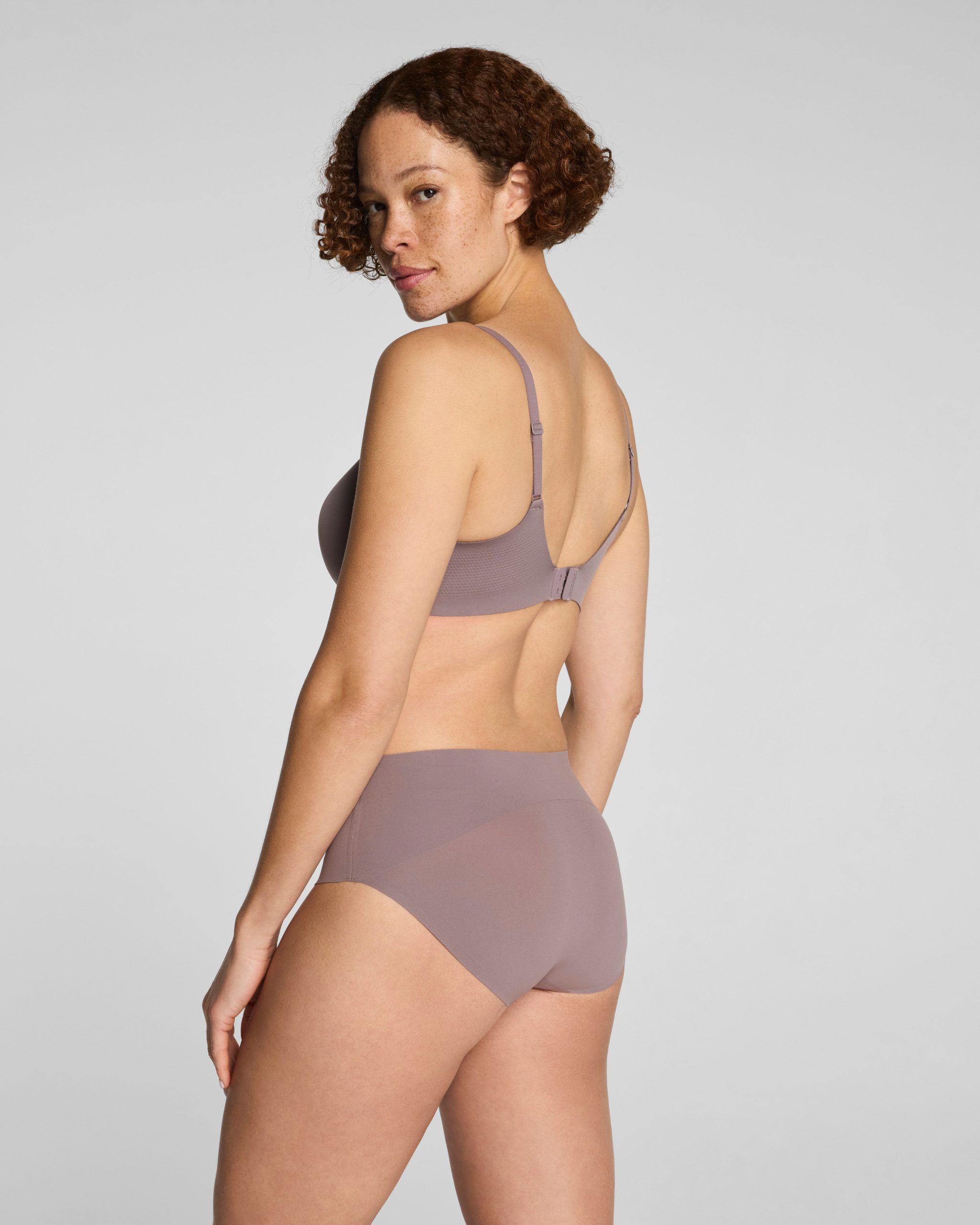 SPANXsupersmooth? BraVa Lightly Lined Bra | Granite - Image 5