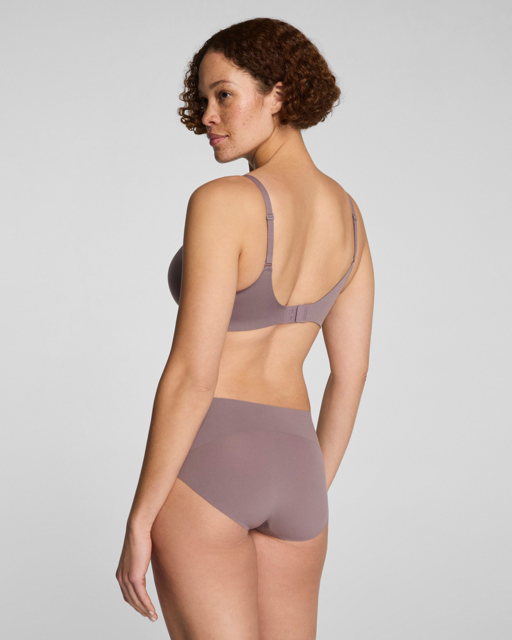 SPANXsupersmooth? BraVa Push-Up Bra | Granite - Image 4