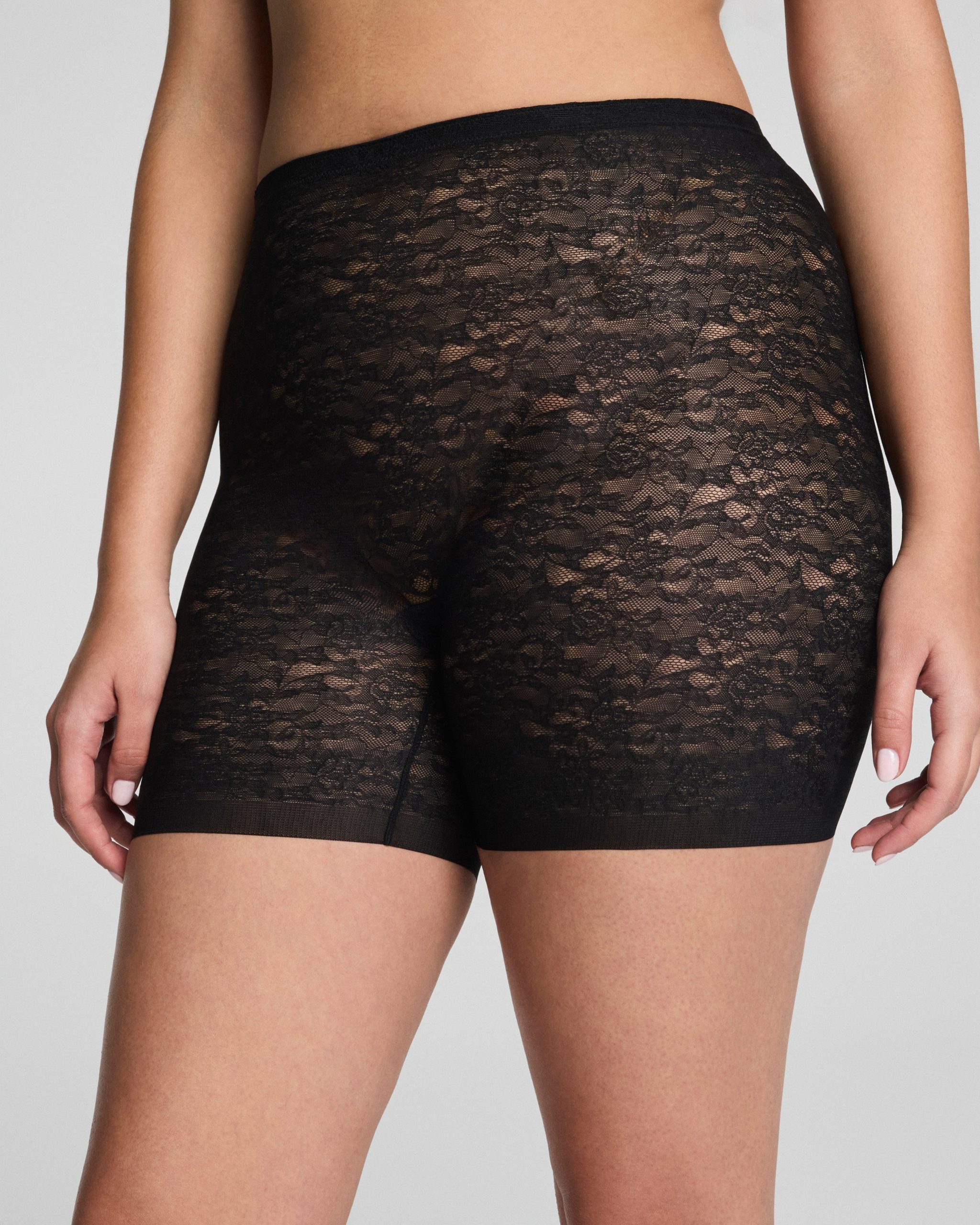 SPANXsupersmooth? Day to Date Night Lace Girlshort - Image 2