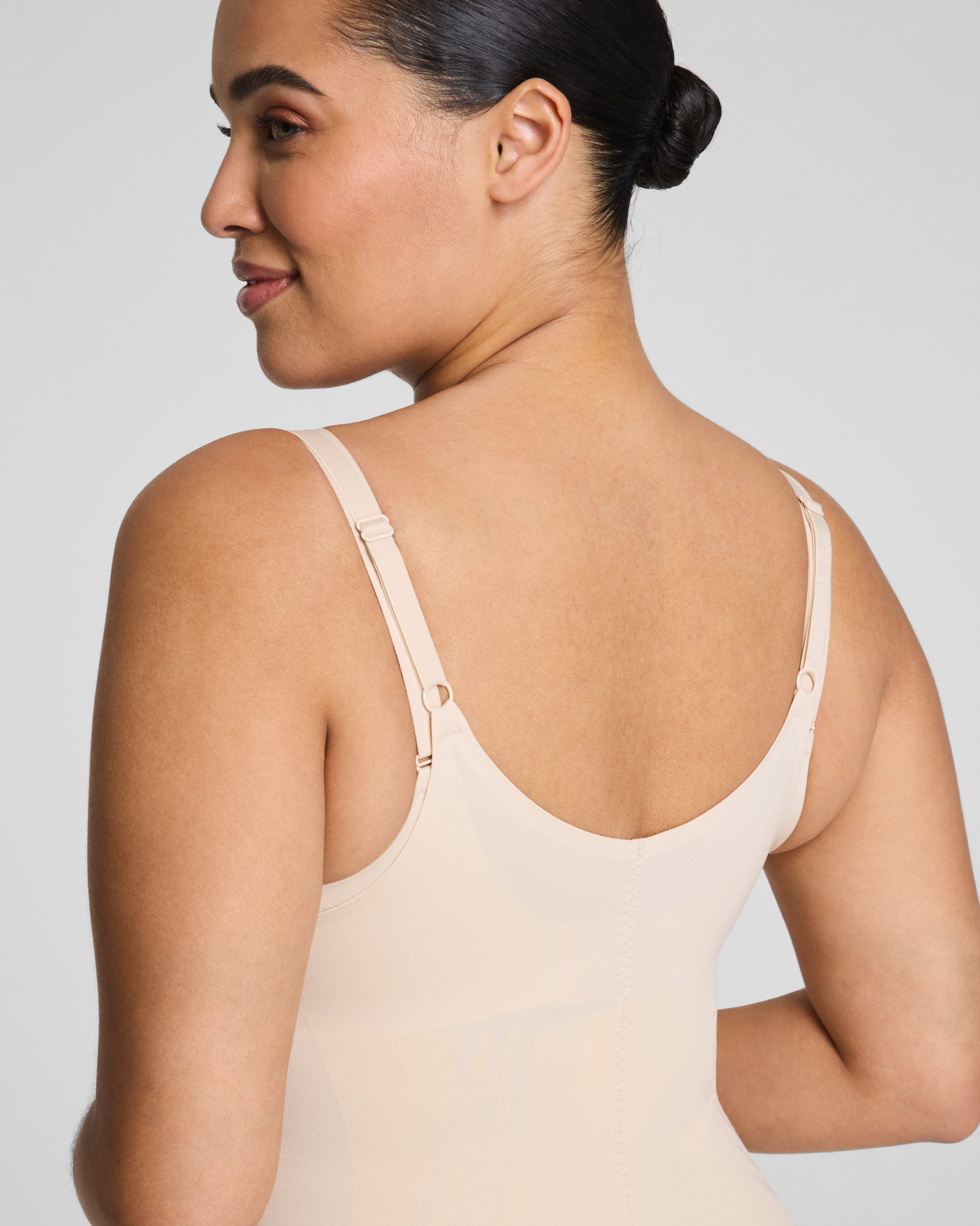 SPANXsculpt? GoFigure Open-Bust Mid-Thigh Bodysuit | Toasted Coconut - Image 4