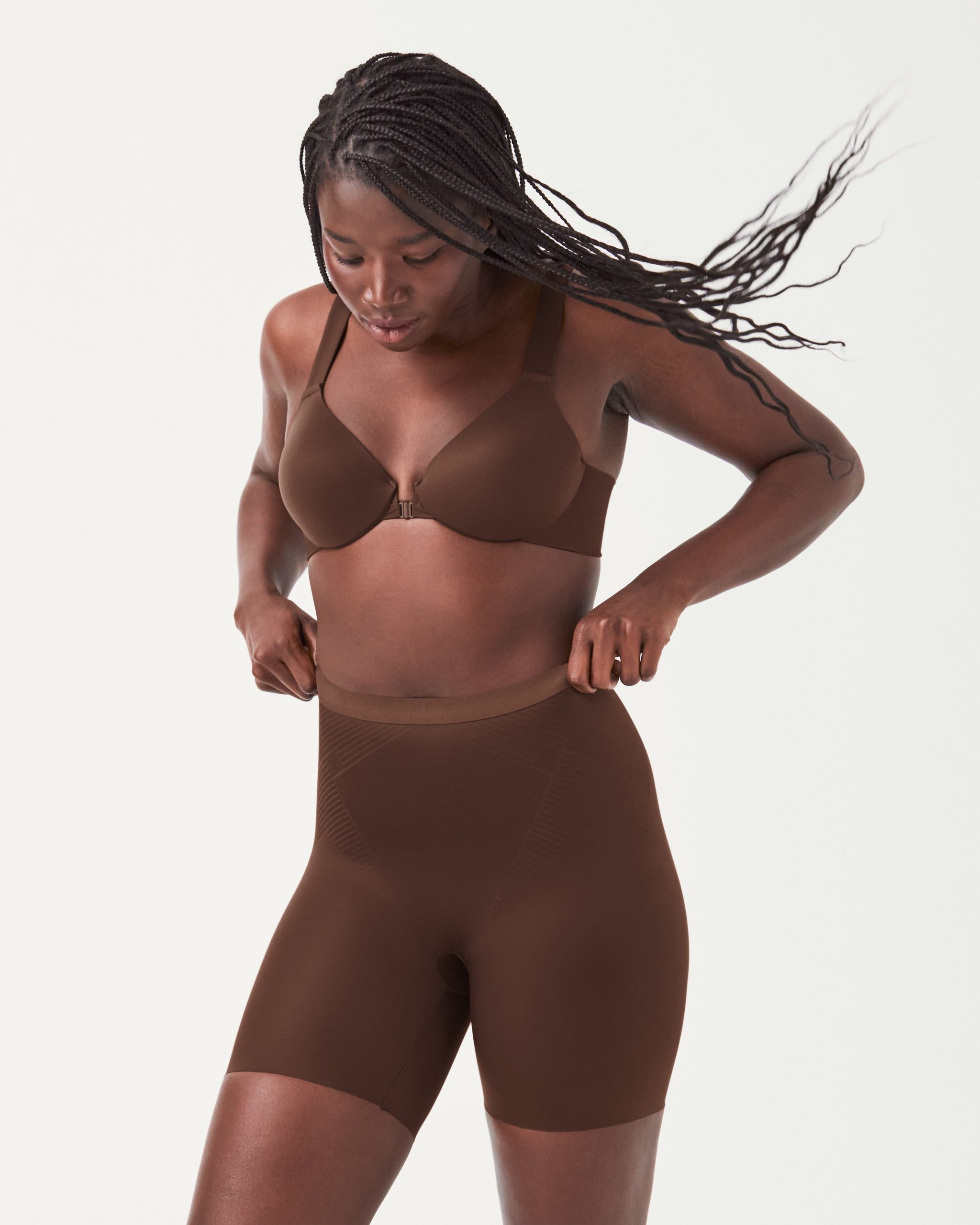 SPANXshape? Invisible Girlshort - Image 4