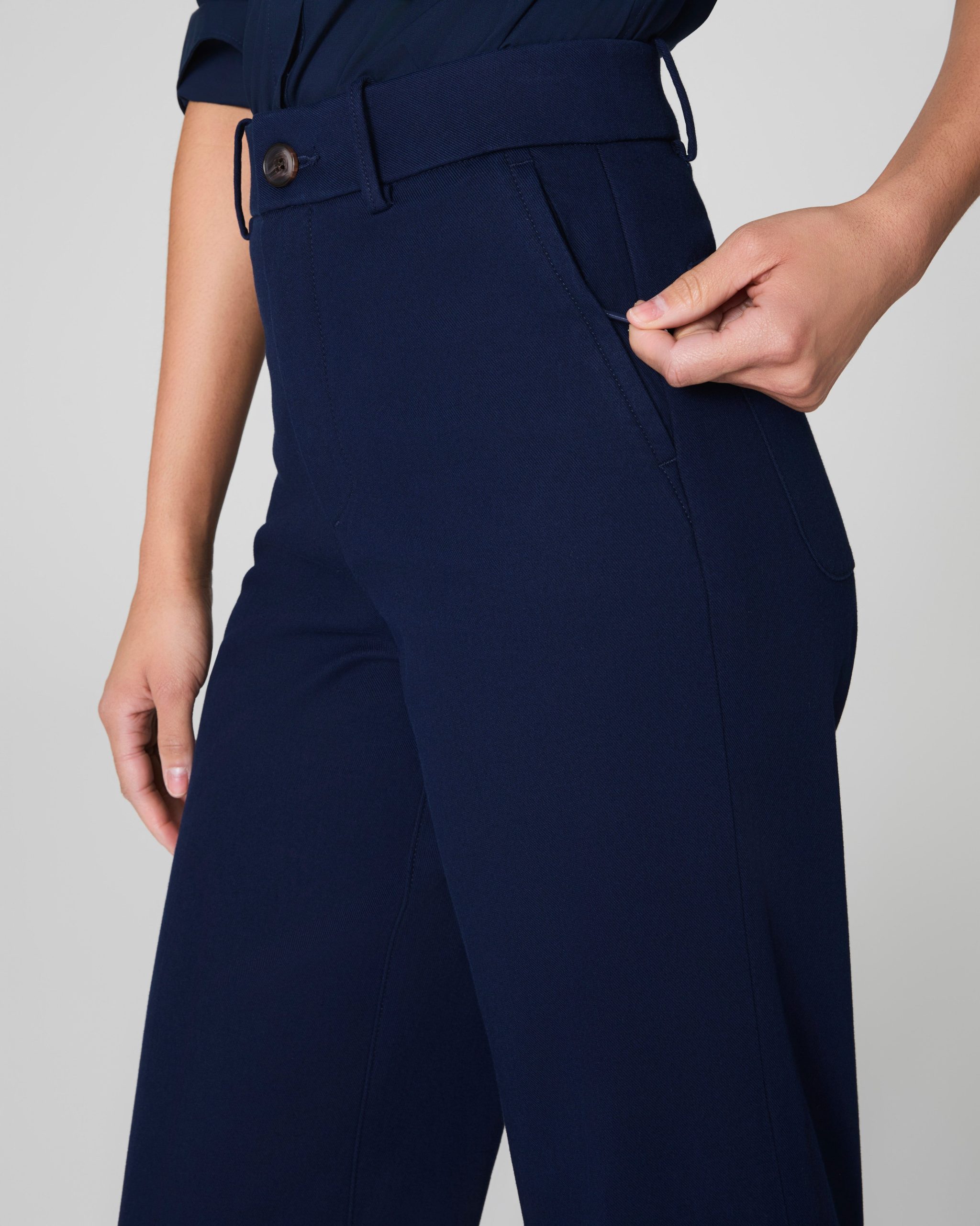 SPANXsupersmooth? Stretch Twill Cropped Wide Leg Pant | Timeless Navy - Image 5