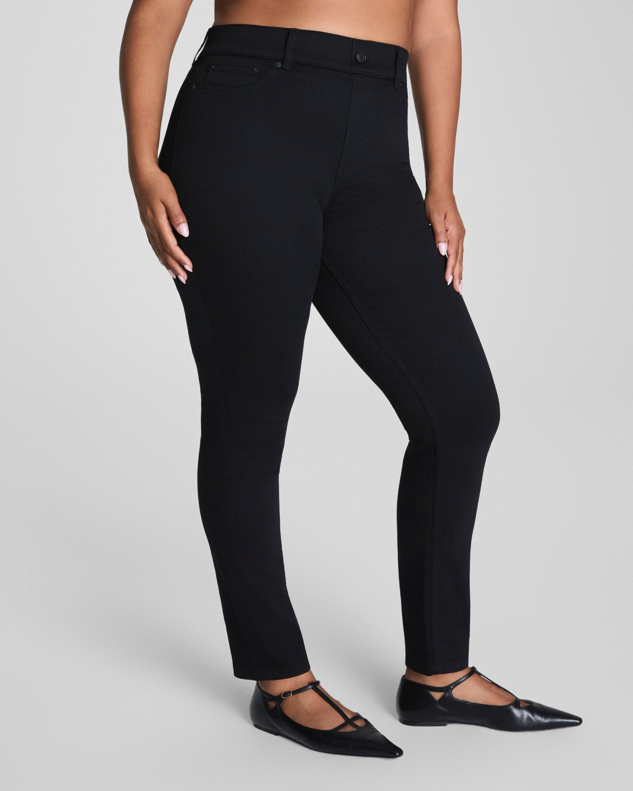 SPANXshape? EveryWear Pull-On Ankle Skinny Jeans | Obsidian Rinse - Image 2