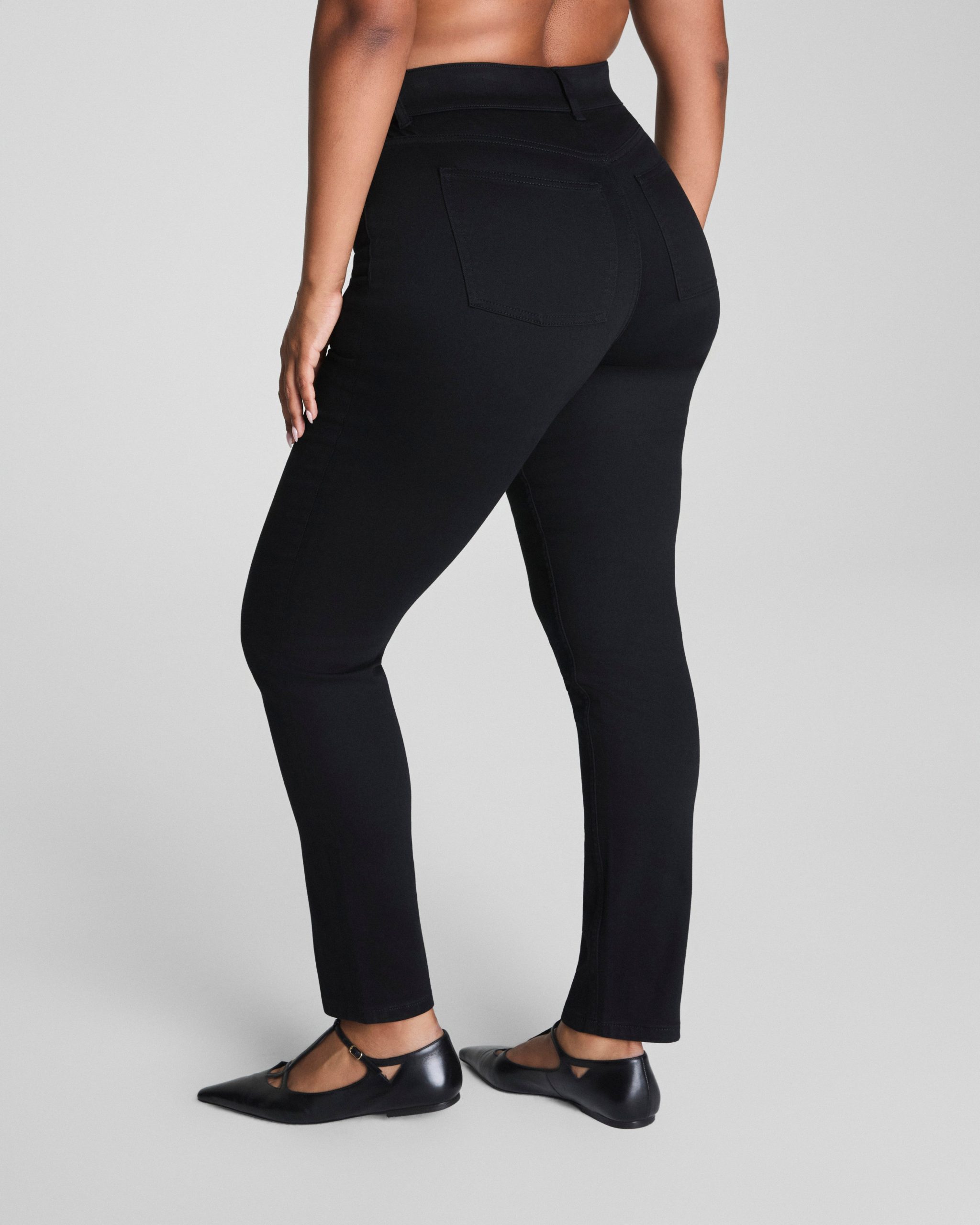 SPANXshape? EveryWear Pull-On Ankle Skinny Jeans | Obsidian Rinse - Image 3