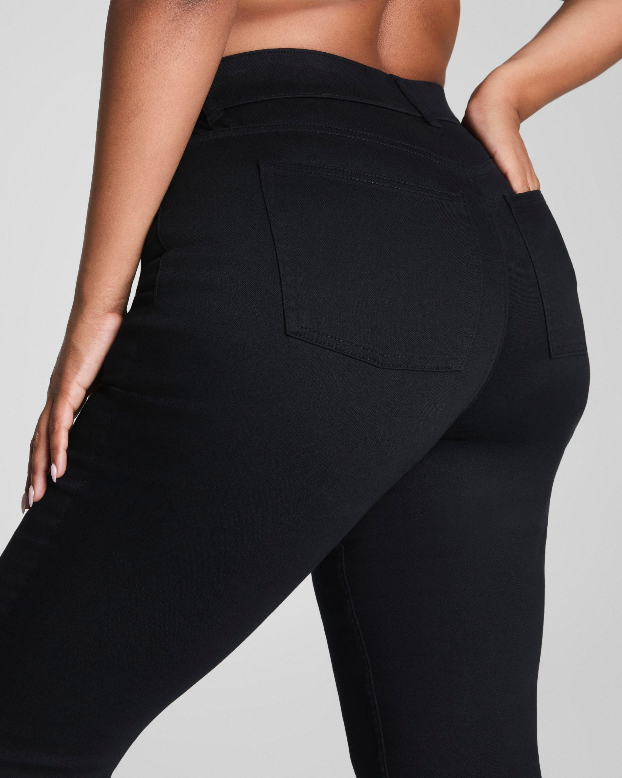 SPANXshape? EveryWear Pull-On Ankle Skinny Jeans | Obsidian Rinse - Image 5