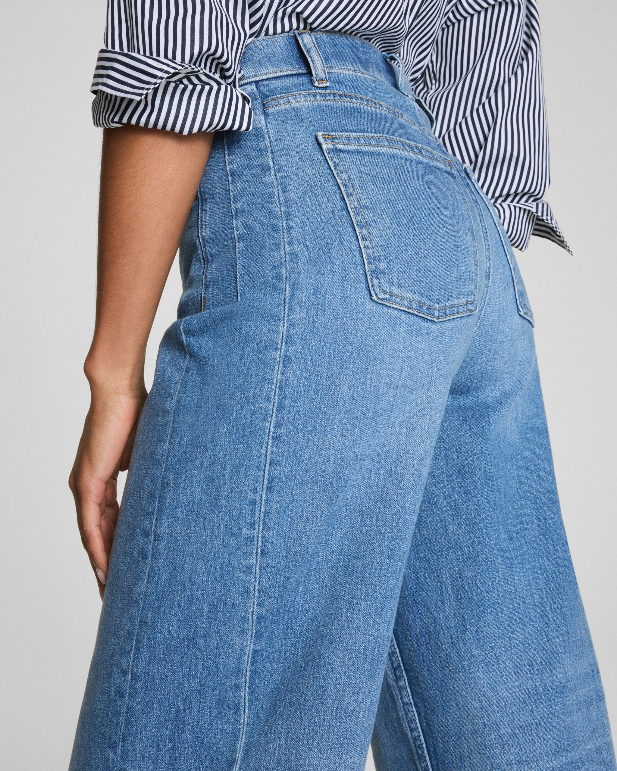 SPANXshape? Authentic 360 Barrel Leg Jeans | Elysian - Image 4