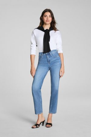 SPANXshape? Authentic 360 90s Straight Leg Jeans | Elysian