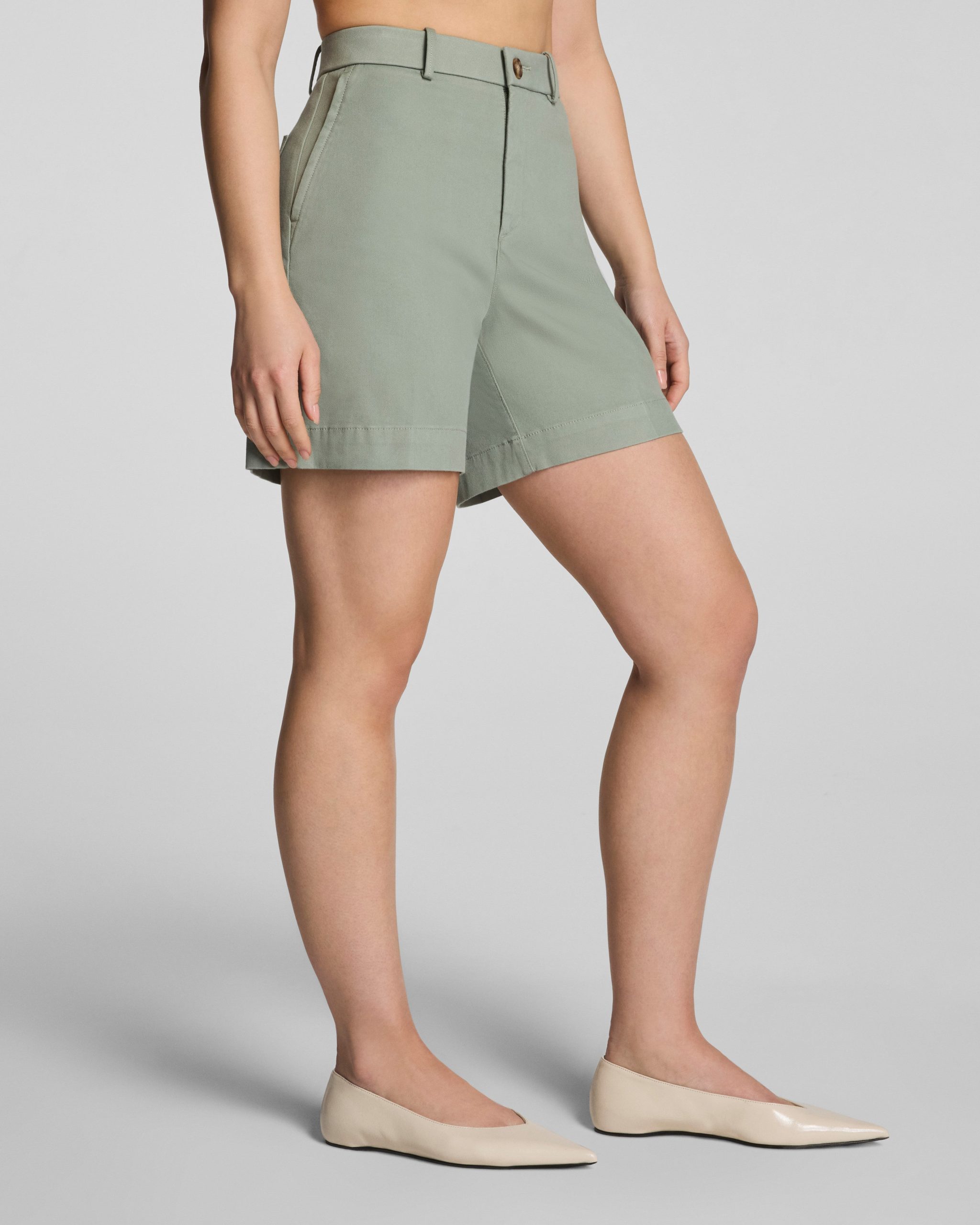 SPANXsupersmooth? Stretch Twill Short. 7 | Sage Brush - Image 2