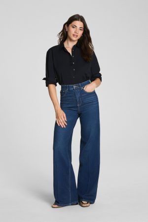 SPANXshape? Authentic 360 Wide Leg Jeans | Adriatic Blue
