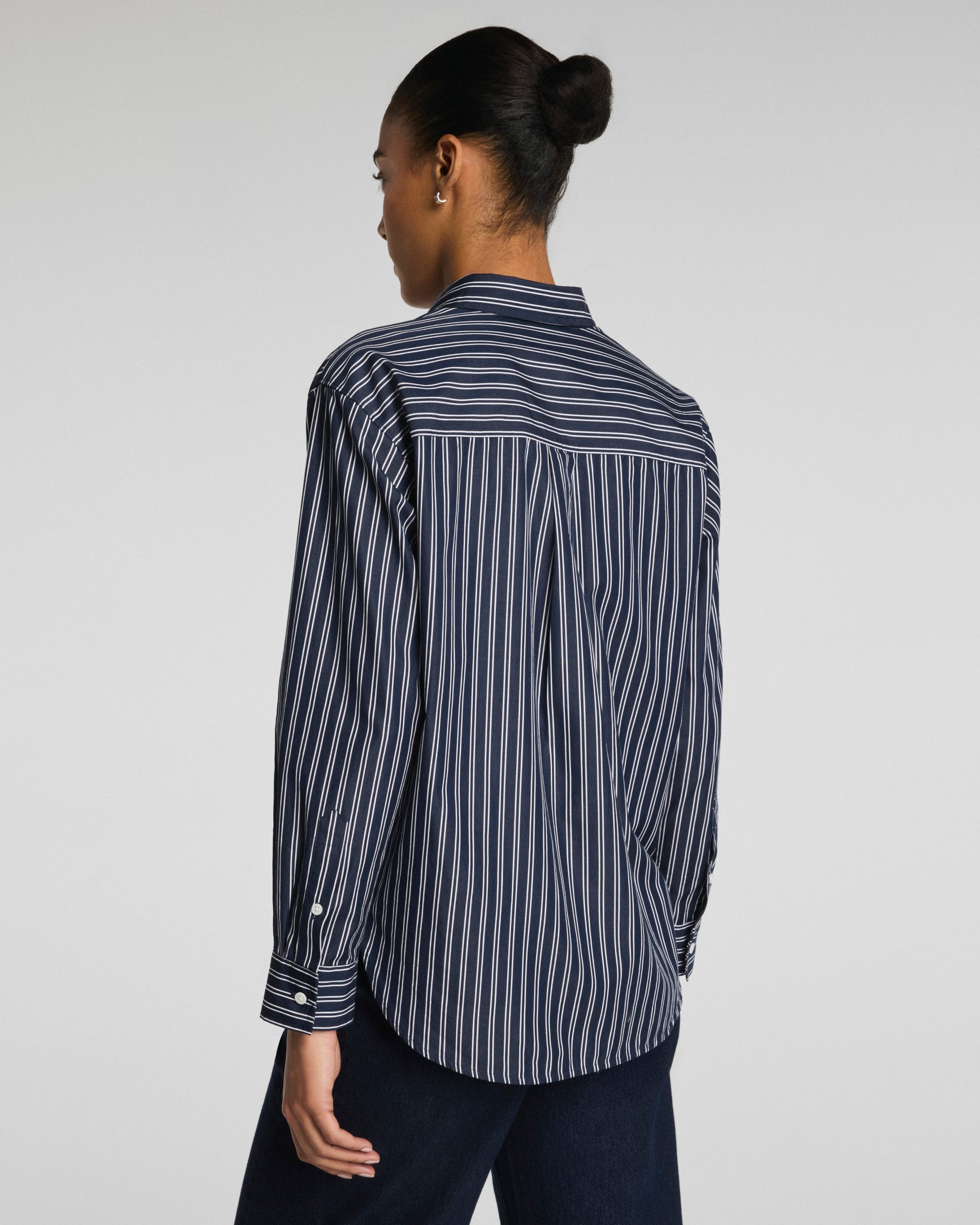 SPANX? Poplin Oversized Button-Up Shirt | Timeless Navy/Classic White - Image 2