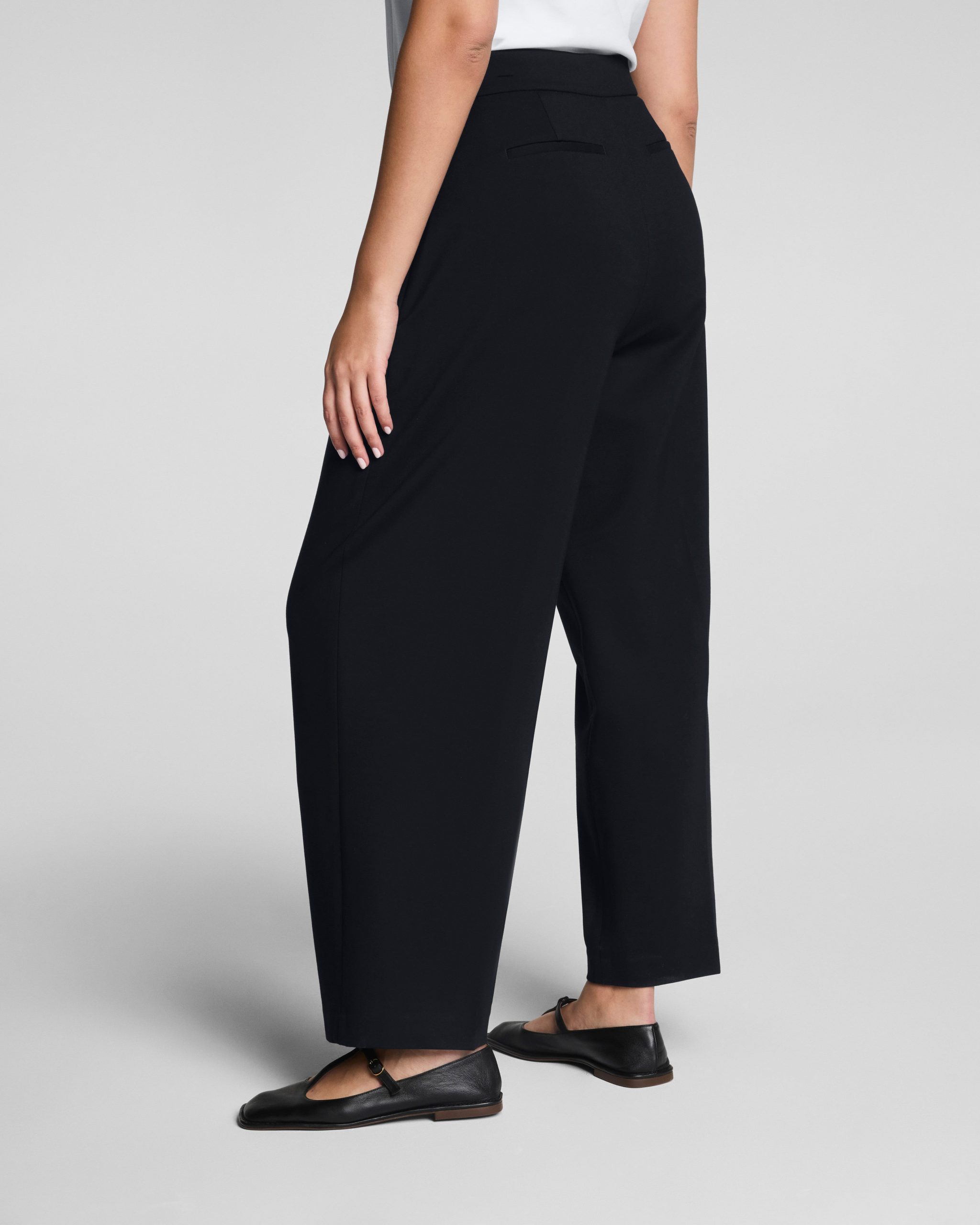 SPANX? Ponte Pleated Tapered Pant | Classic Black - Image 3