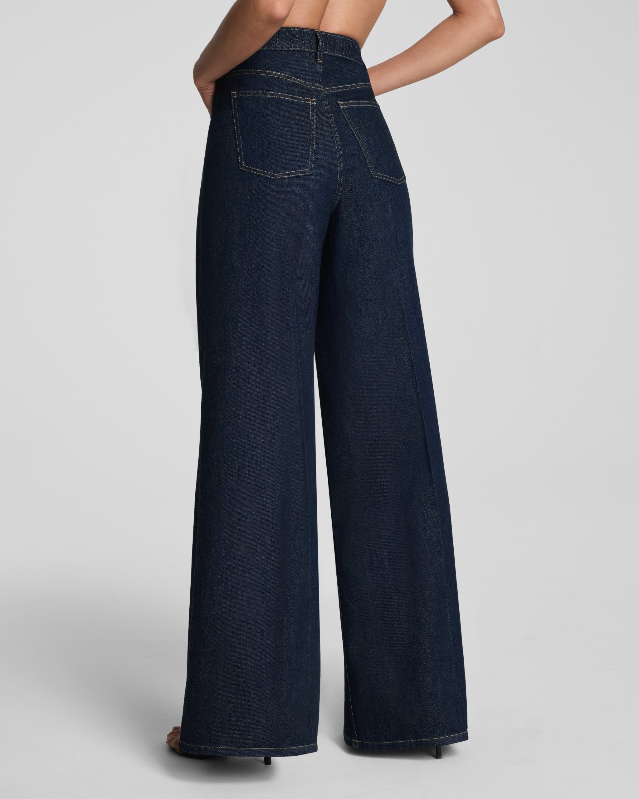 SPANXsupersmooth? Authentic 360 Lightweight Super Wide Leg Jeans | Deep Sea - Image 3