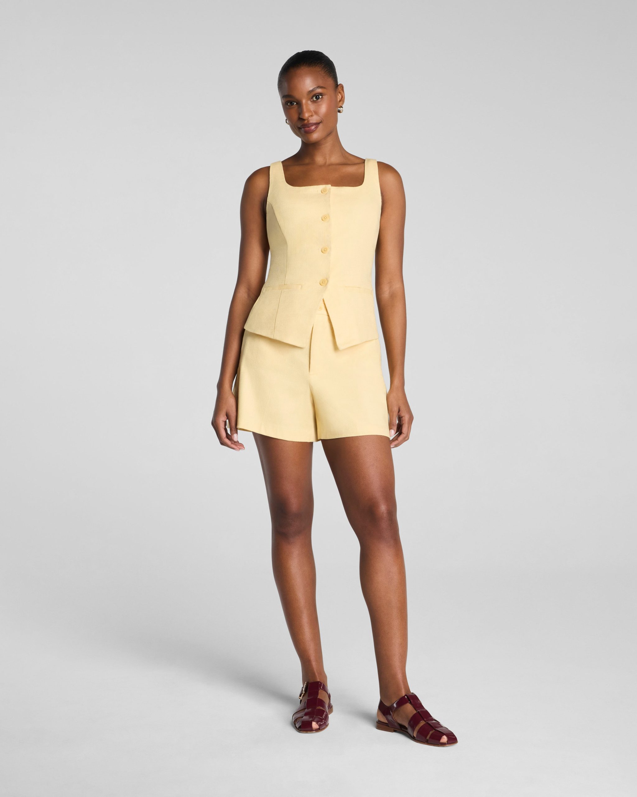 SPANX? EasyBreezy Cotton Linen Short. 5 | Sunbeam