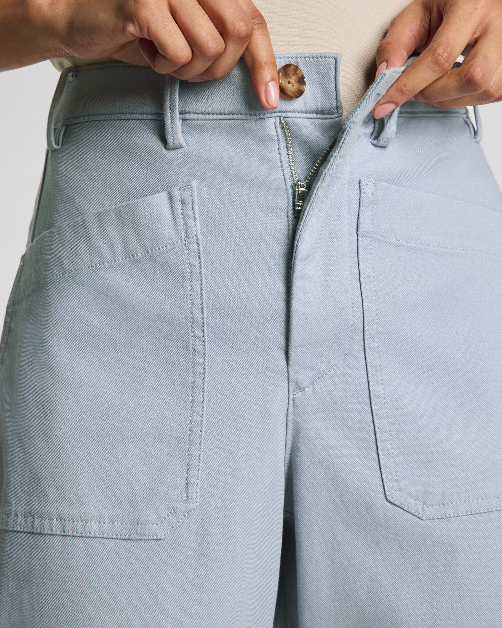 SPANXsupersmooth? Stretch Twill Utility Barrel Leg Pant with Patch Pockets | Himalayan Cloud - Image 4