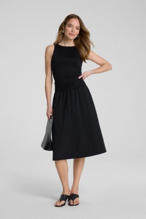 SPANX? Poplin Smocked A-Line Midi Skirt | Classic Black