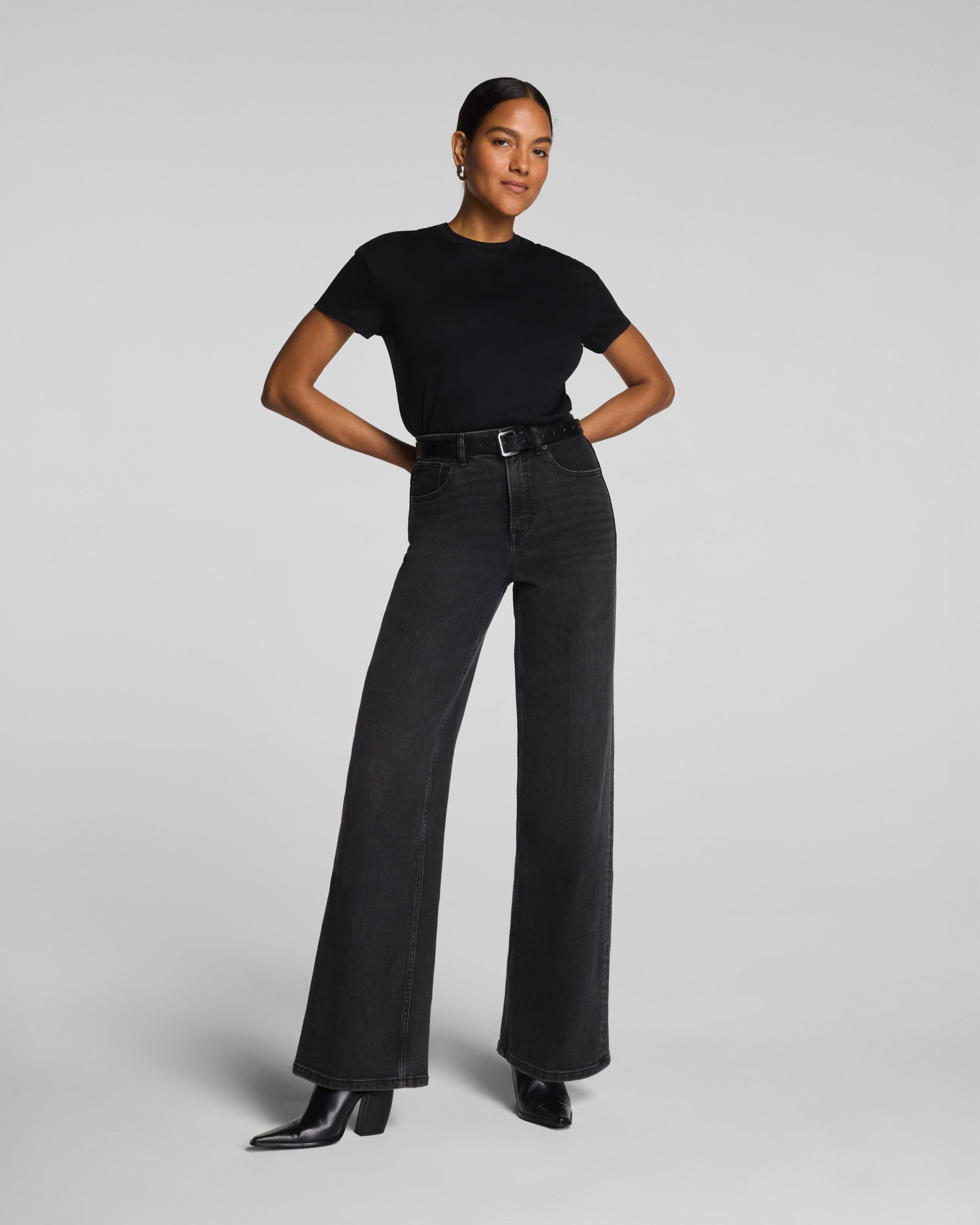 SPANX? Lightweight Cotton Crewneck Short Sleeve Bodysuit | Classic Black - Image 4