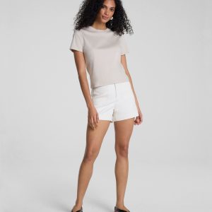 SPANXsupersmooth?  Stretch Twill Short with Patch Pockets. 5 | Ivory