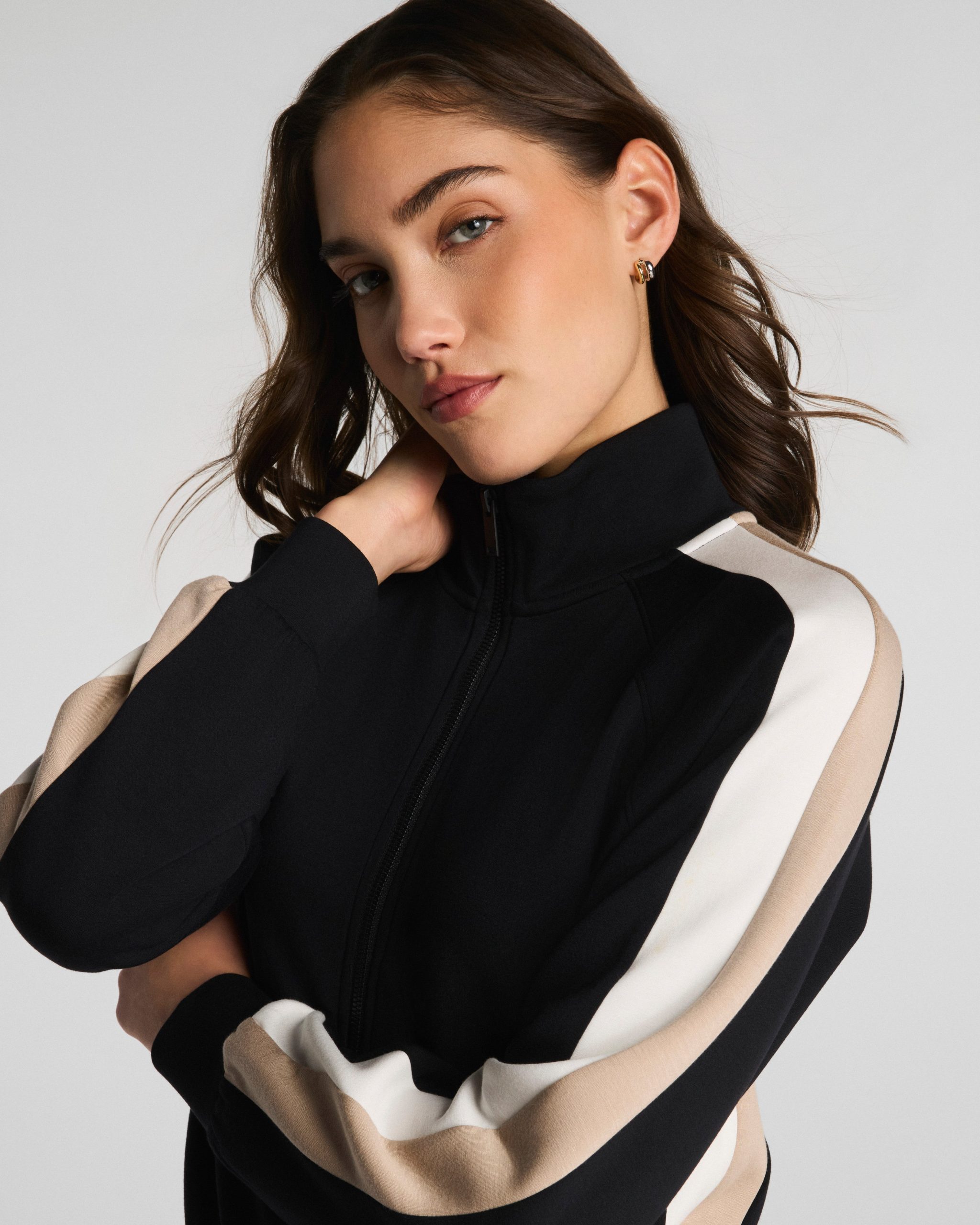 SPANX AirEssentials? Colorblock Track Jacket | Very Black Stripe - Image 3