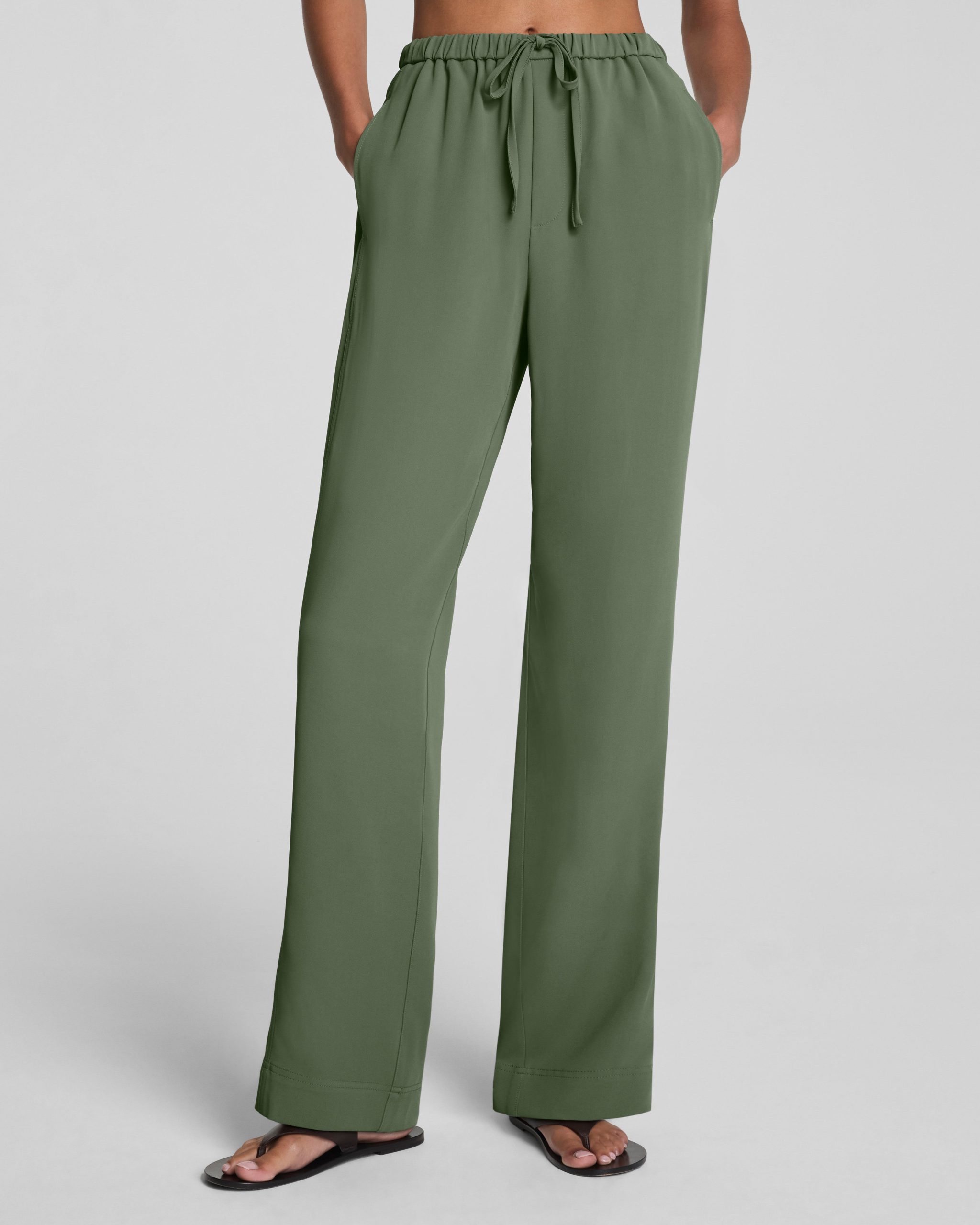 SPANX? CarryOn Straight Leg Pant | Eucalyptus - Image 2