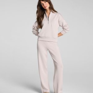 SPANX AirEssentials? Straight Leg Pant