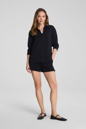 SPANX AirEssentials? Short. 5 | Very Black