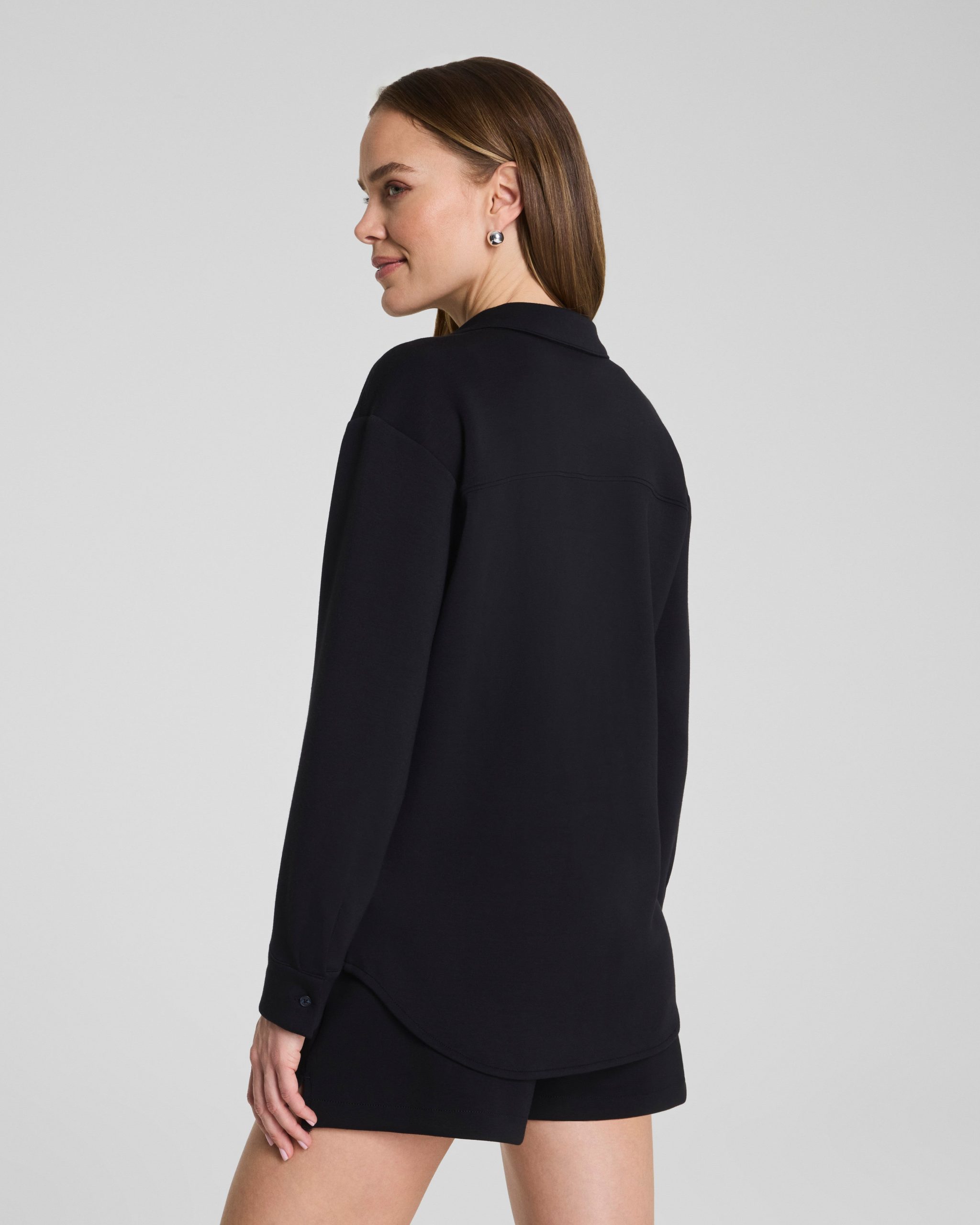 SPANX? AirEssentials? Oversized Button Down | Very Black - Image 2