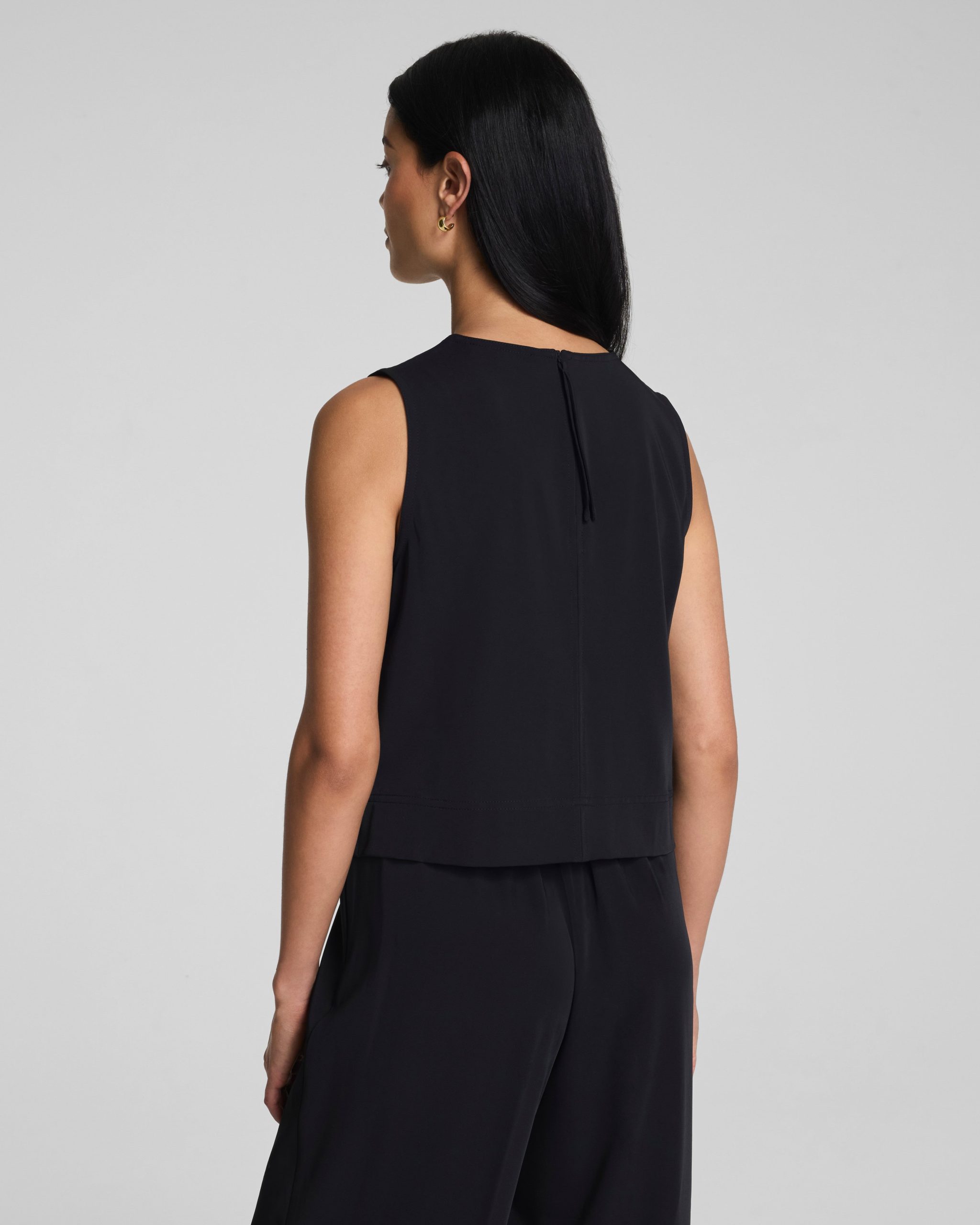 SPANX? CarryOn Crewneck Shell Tank | Classic Black - Image 2