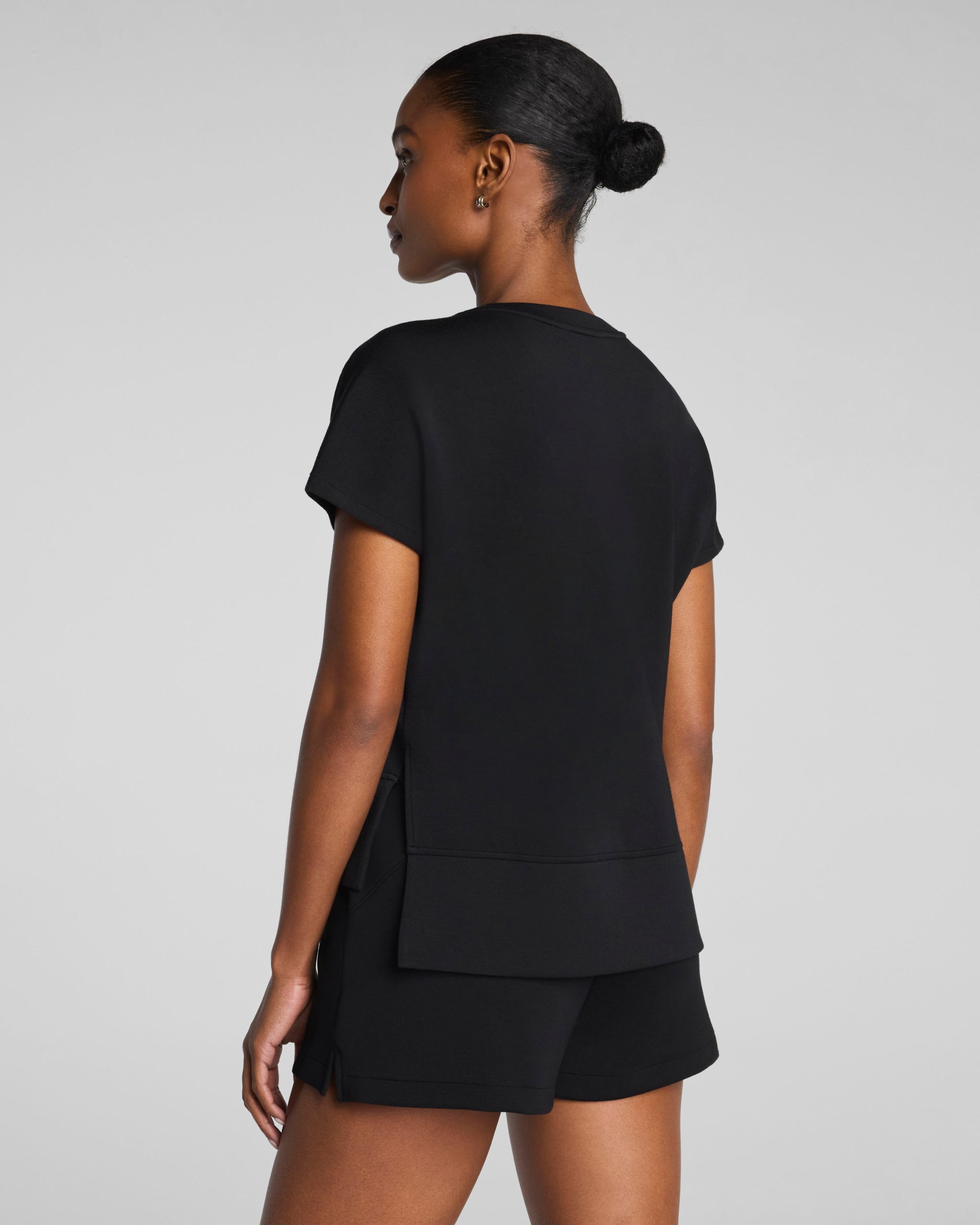 SPANX AirEssentials? Crewneck Tee | Very Black - Image 2
