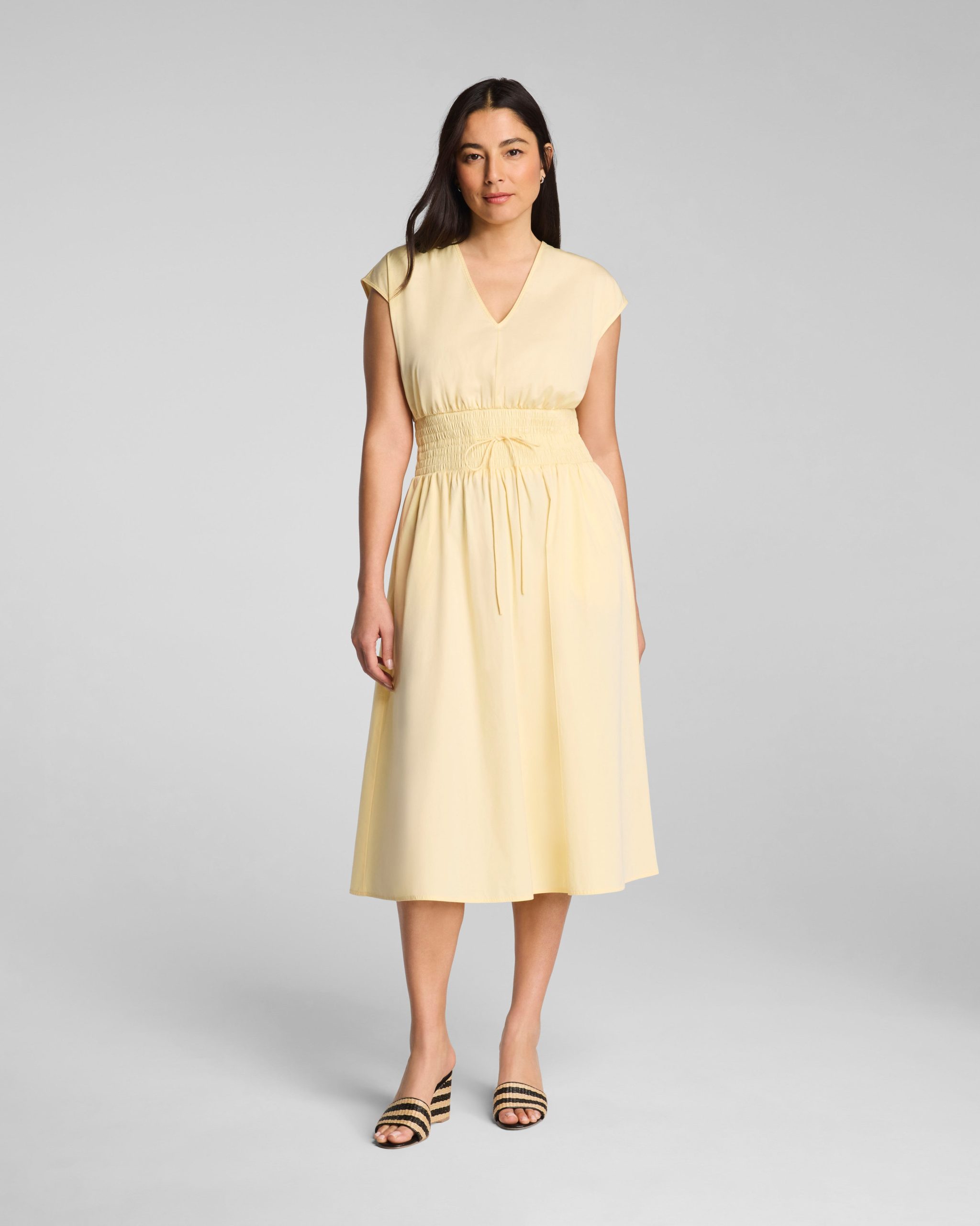 SPANX? Poplin V-Neck Smocked Midi Dress | Sunbeam