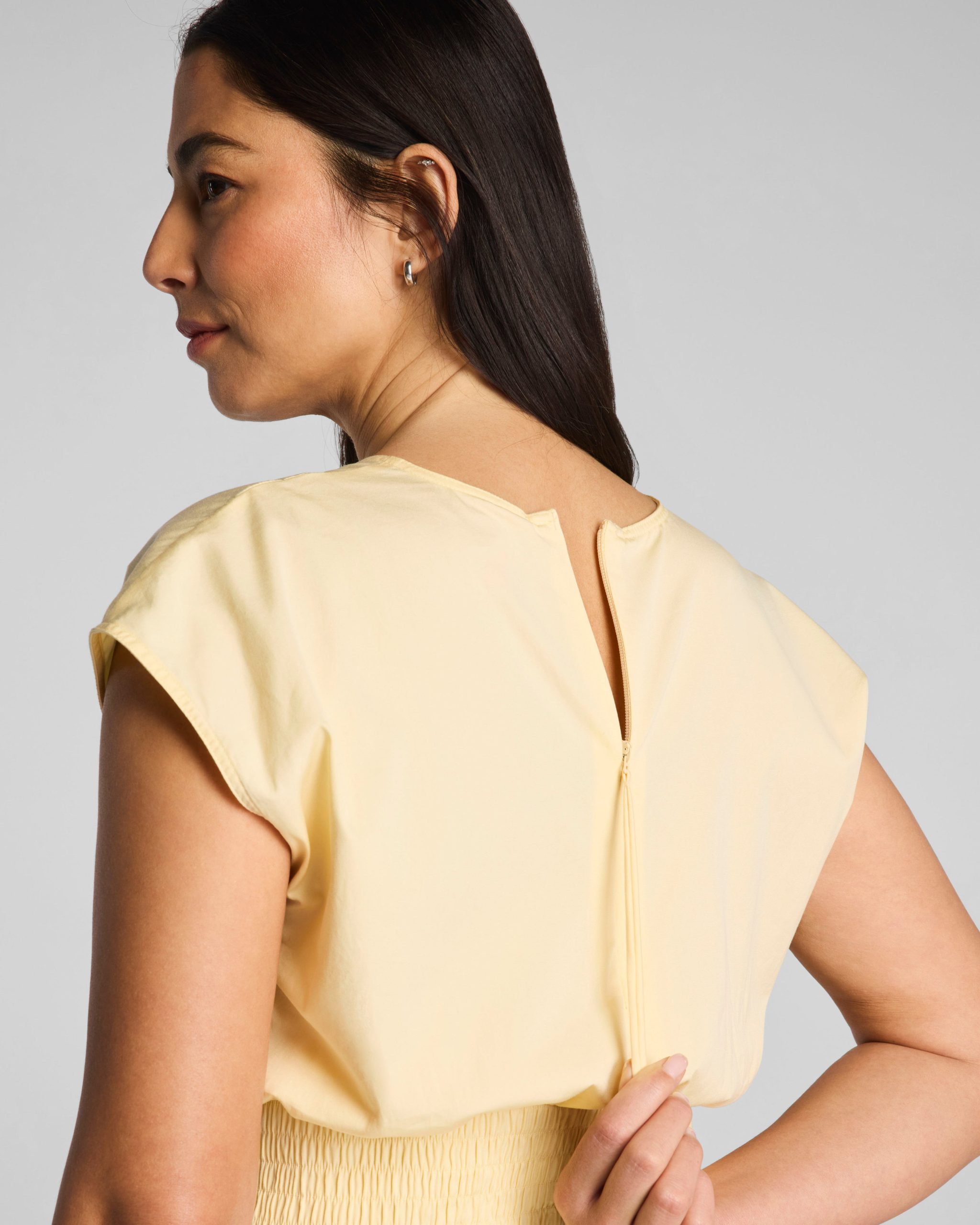 SPANX? Poplin V-Neck Smocked Midi Dress | Sunbeam - Image 4