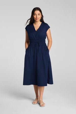SPANX? Poplin V-Neck Smocked Midi Dress | Timeless Navy